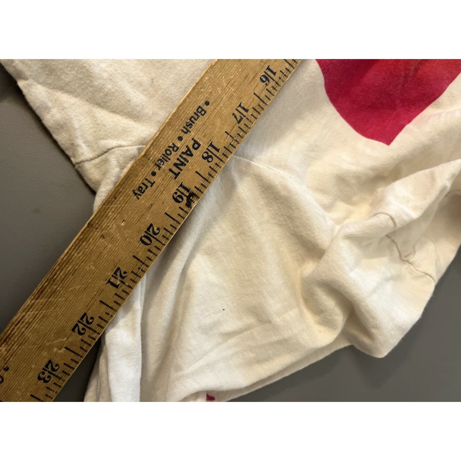Vintage Calvin Klein Jeans Men White Graphic Tee Short Sleeve Tee Large Size 36" / US 14 / IT 50 - 5 Thumbnail