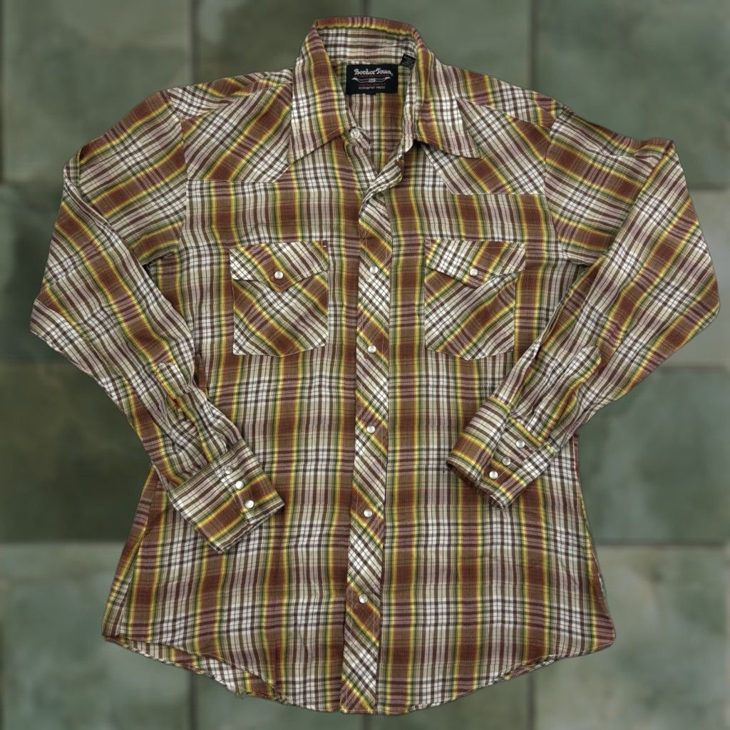 Vintage VINTAGE Border Town Western Pearl Snap Shirt Adult Medium Plaid Brown 80s Cowboy Mens Size US M / EU 48-50 / 2 - 1 Thumbnail