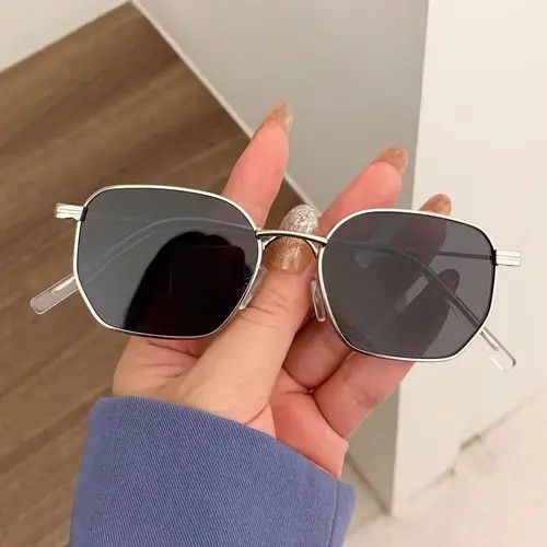 Designer × Vintage Retro punk sunglasses Size ONE SIZE - 1 Thumbnail