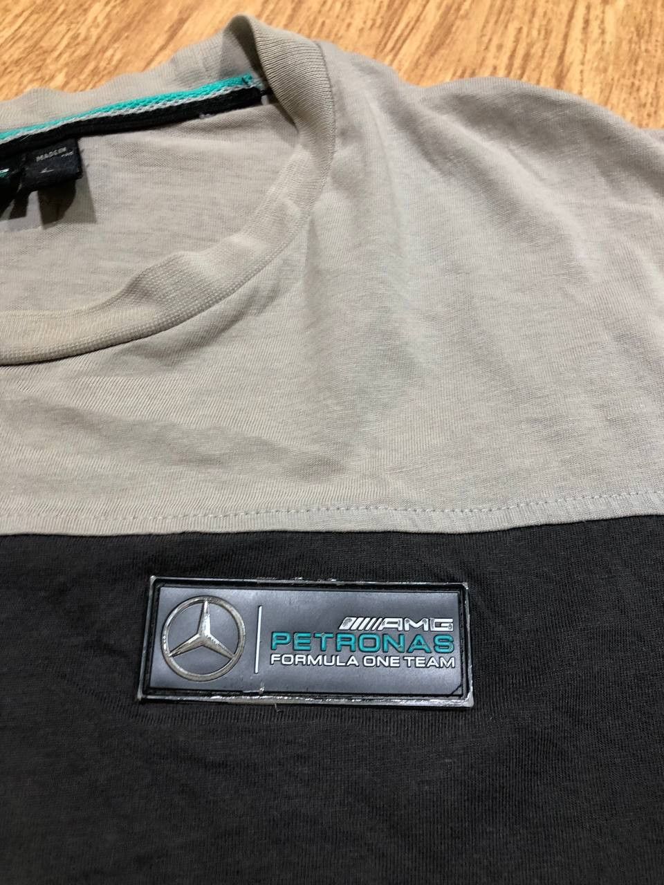 Mercedes-Benz Mercedes Petronas AMG Racing vintage t-shirts Size US L / EU 52-54 / 3 - 4 Thumbnail