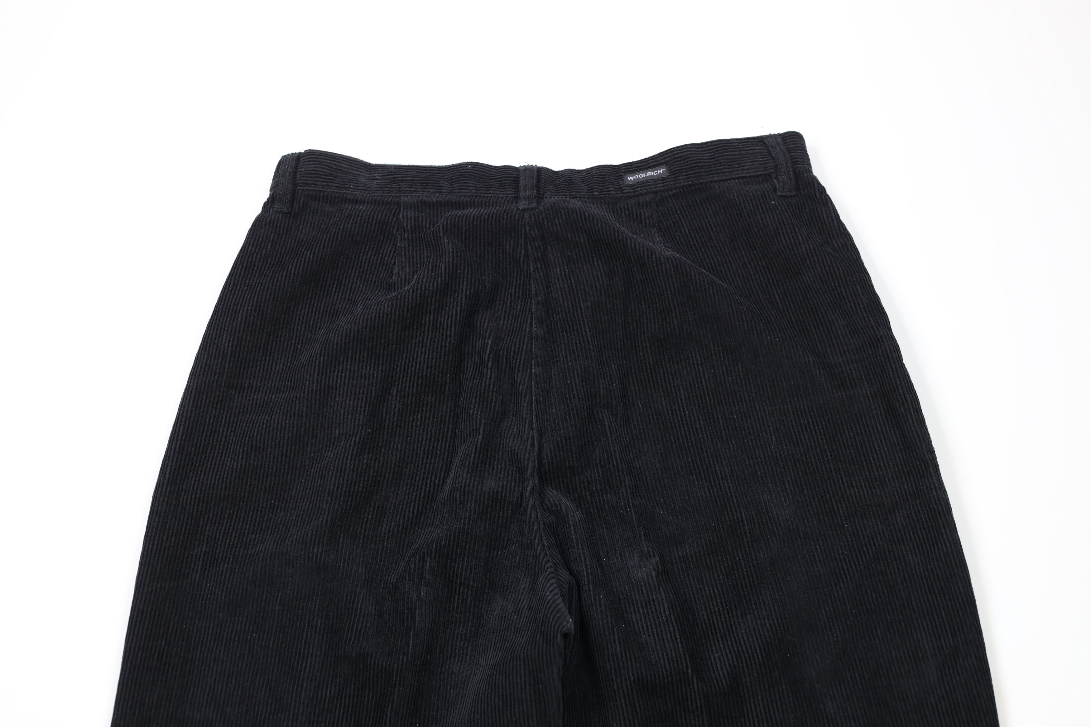 Vintage × Woolrich Woolen Mills Vintage 90s Woolrich Tapered Leg Corduroy Pants Black Size 36" / US 14 / IT 50 - 9 Thumbnail