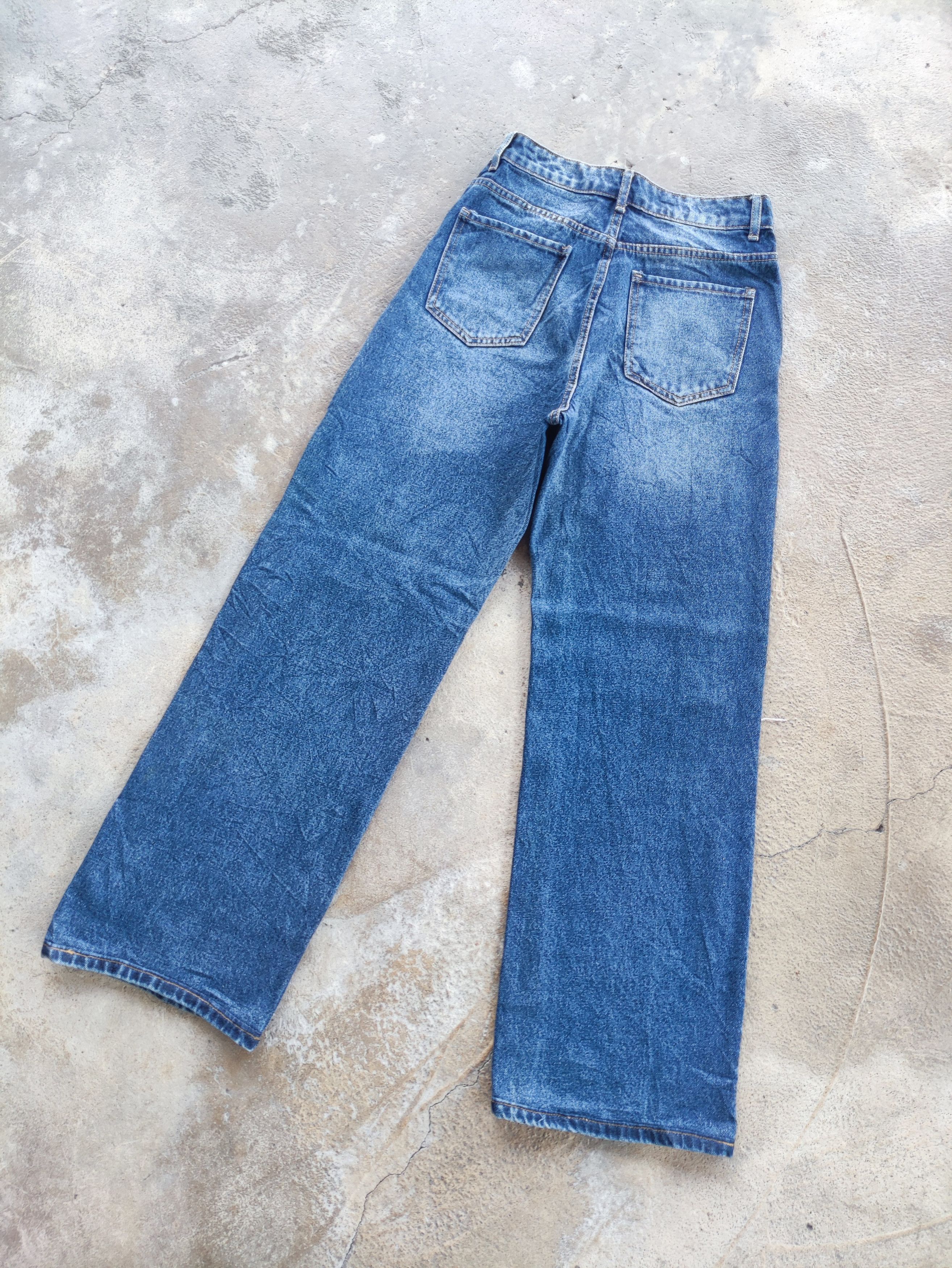 Japanese Brand × Jean Vintage Japanese Baggy Denim Distressed Faded Jeans Pants Size US 27 - 8 Thumbnail