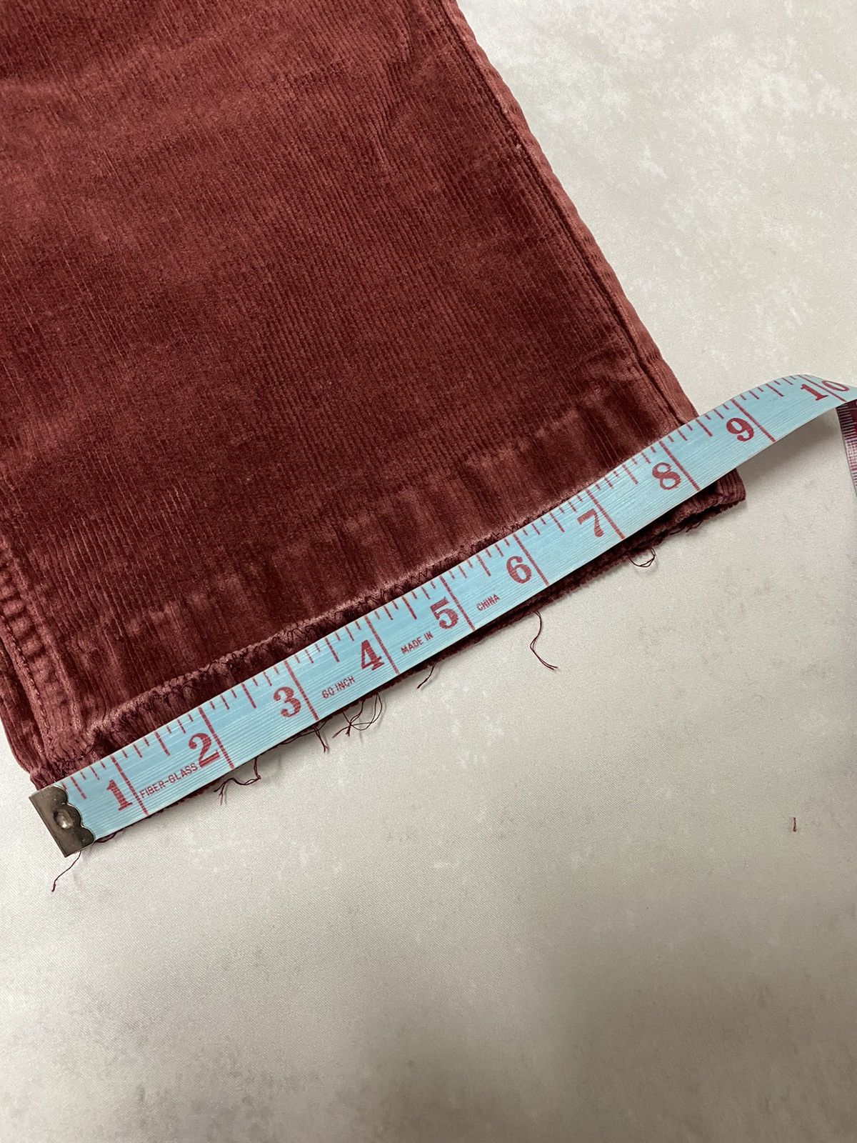 Levi's × Vintage Vintage 90’s Burgundy Corduroy Orange Tab Levi’s (34x24) Size US 34 / EU 50 - 6 Thumbnail