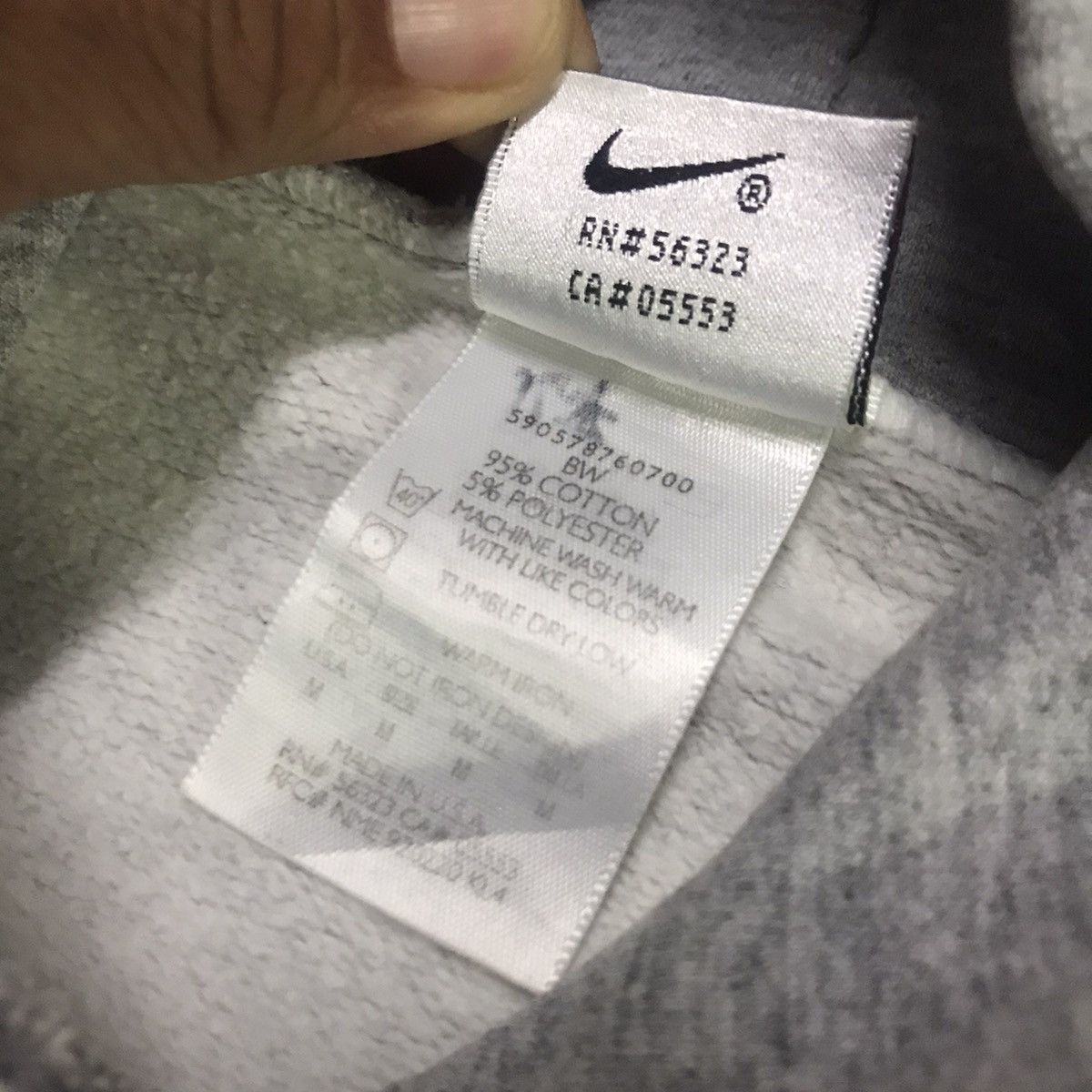 Nike × Vintage Vintage NIKE Hoodies Size US M / EU 48-50 / 2 - 13 Thumbnail