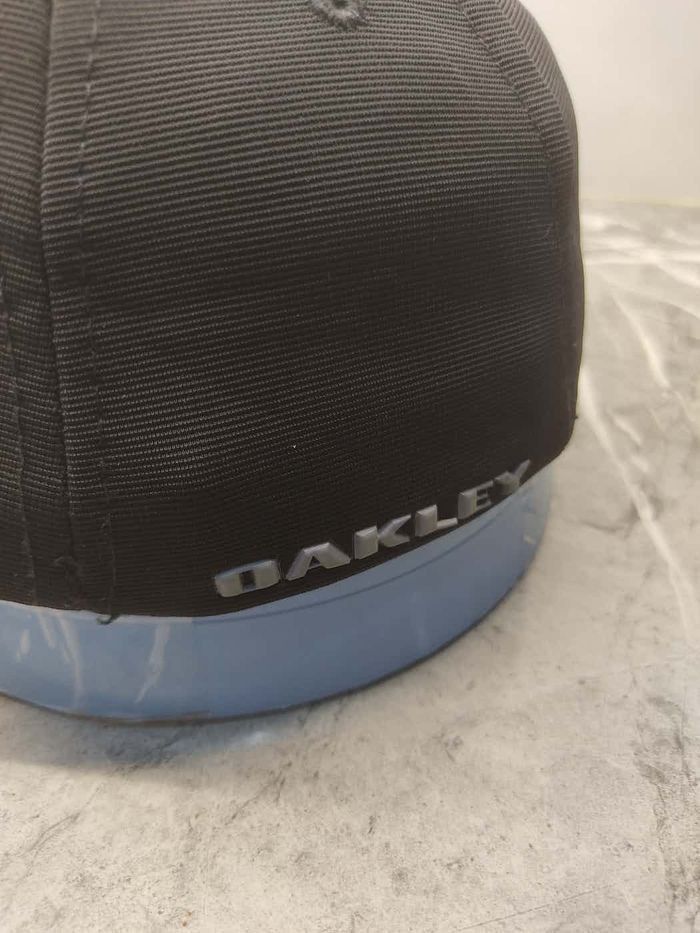 Oakley Vintage Unknown Japanese Beanie Size ONE SIZE - 4 Thumbnail