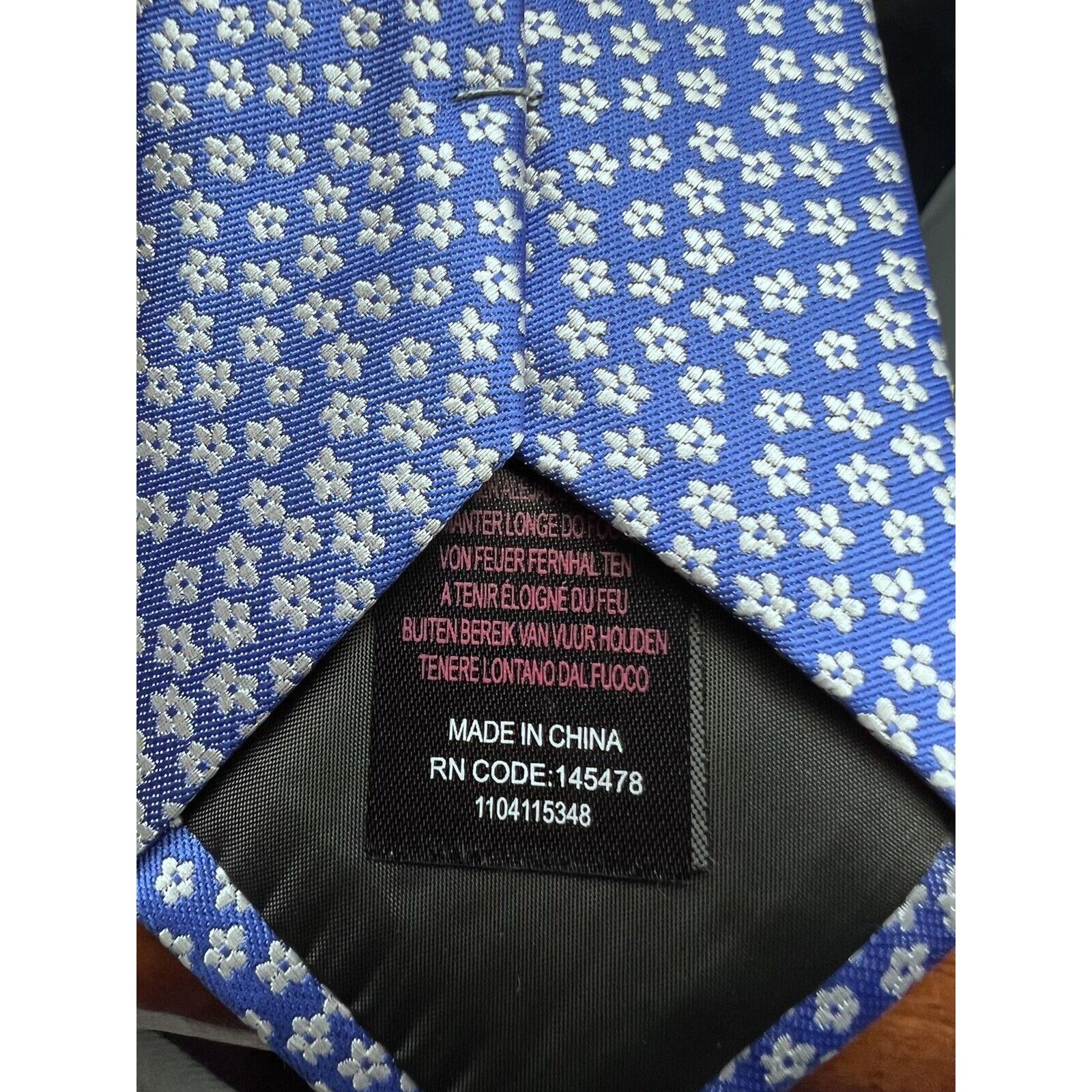 Cedarwood State Cedar Wood State Mens Tie Blue Floral Necktie 2.75”W x 58" L Size ONE SIZE - 5 Thumbnail