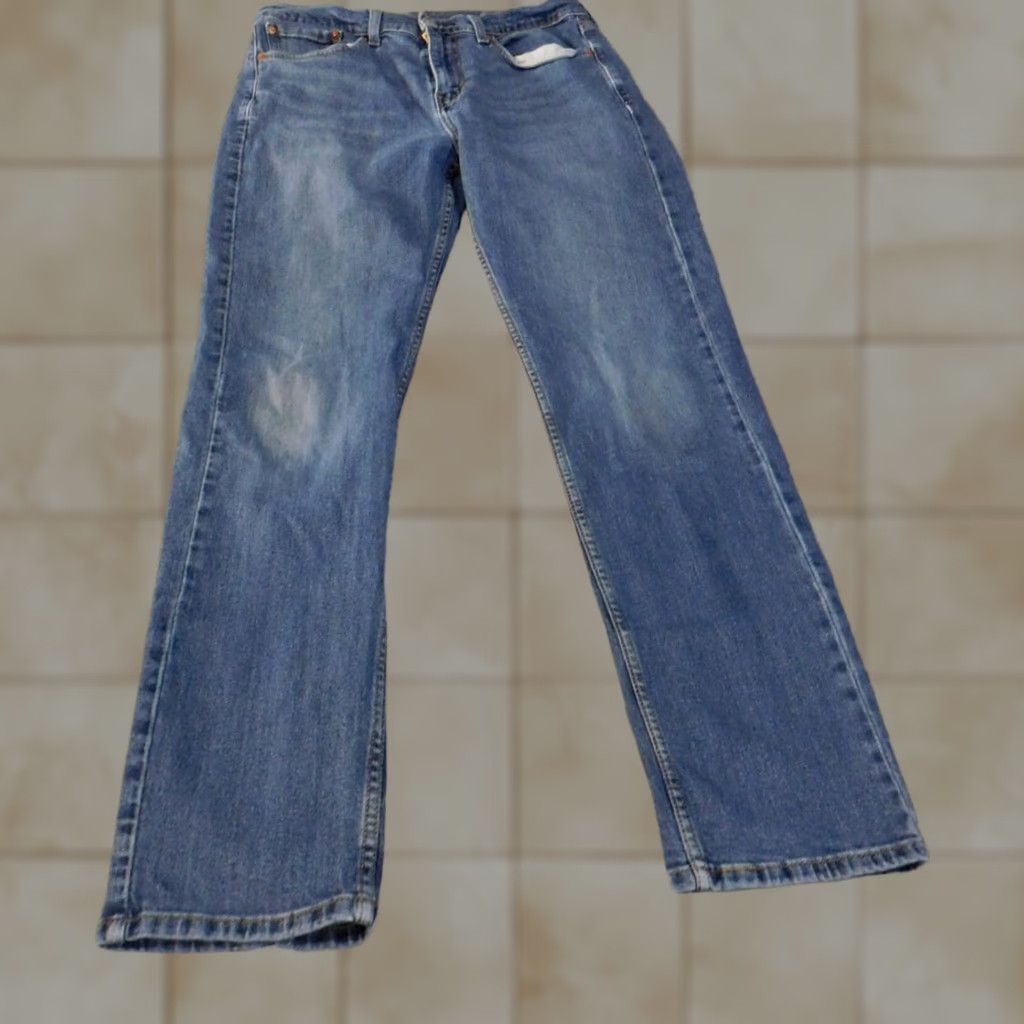 Levi's Levi's 505 Jeans Mens 32x32 Blue Med Wash Denim Classic Western Retro Straight Pockets Zipper 32 Regular Mens Size US 32 / EU 48 - 1 Thumbnail