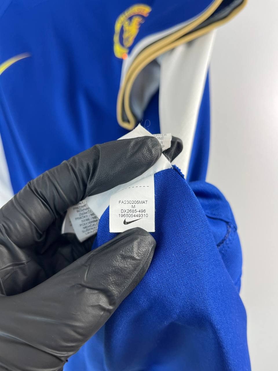 Nike Chelsea Fc London Training 23/24 Shirt Blue Nike Mens Size M Size US M / EU 48-50 / 2 - 4 Thumbnail