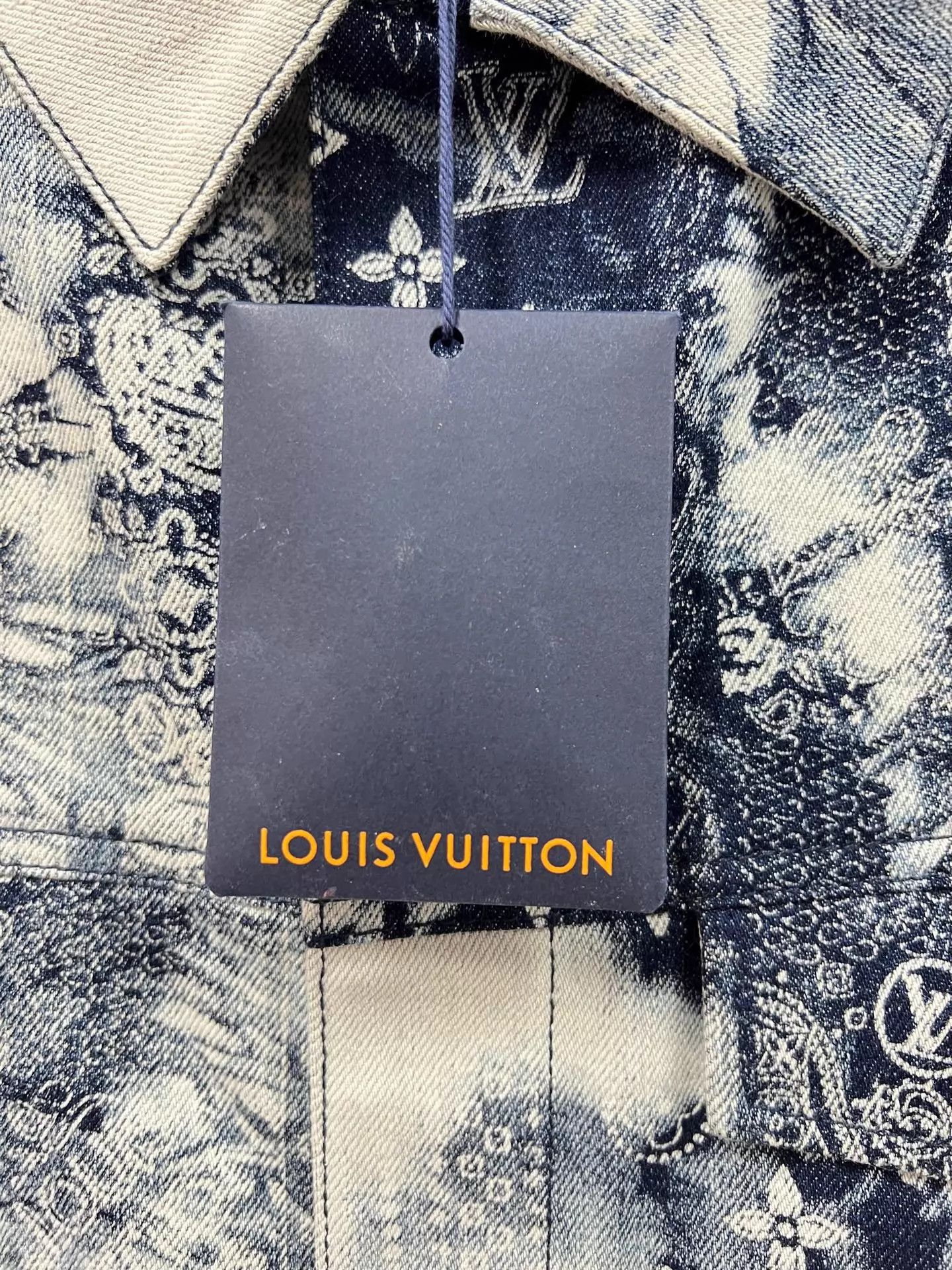 Louis Vuitton LV Denim Tie-Dye Cashew Flower Logo SS Shirt L Size US L / EU 52-54 / 3 - 3 Thumbnail