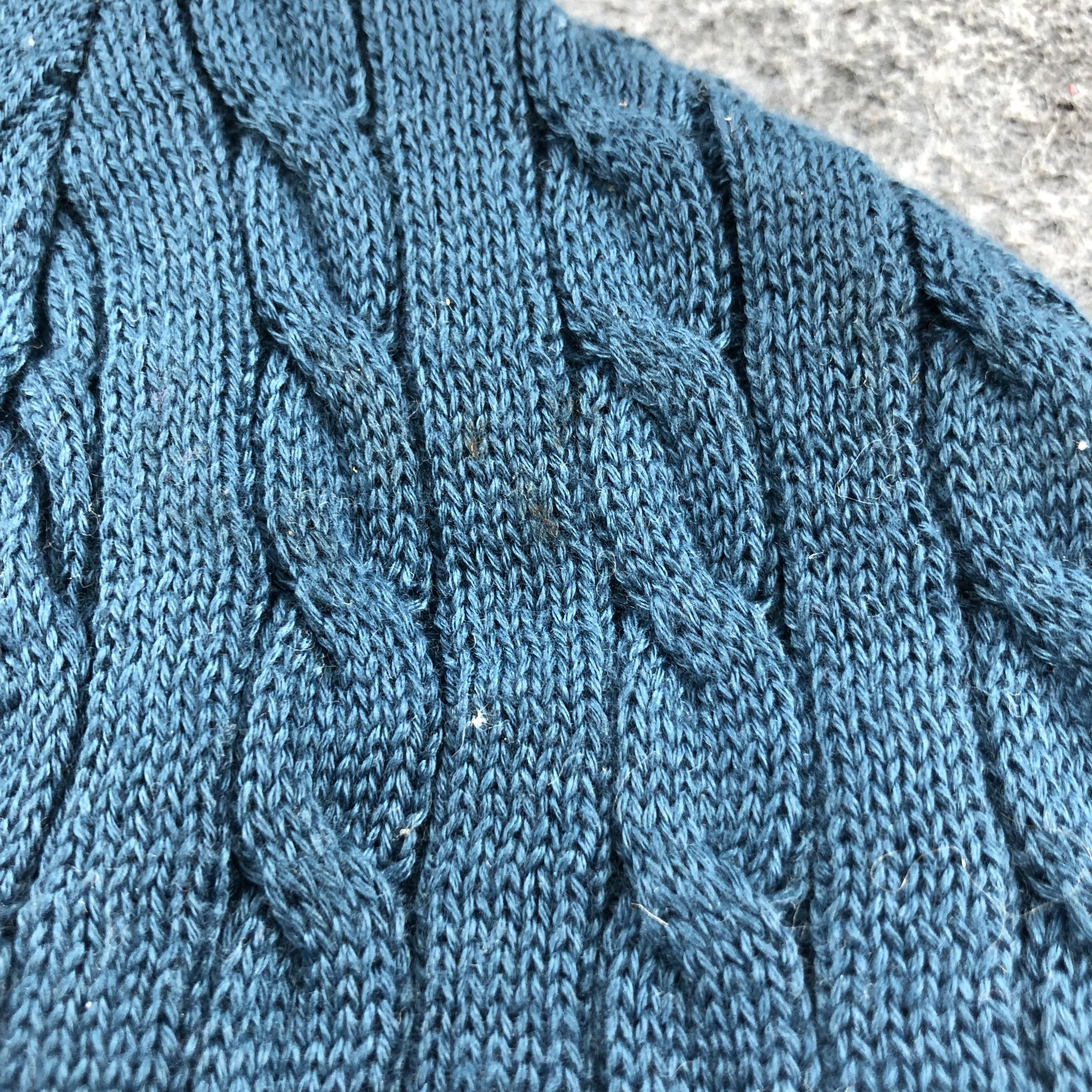 Vintage Unknown Cable Knit Beanie Snowcap Snow Hat Winter Hat B270 Size ONE SIZE - 6 Thumbnail