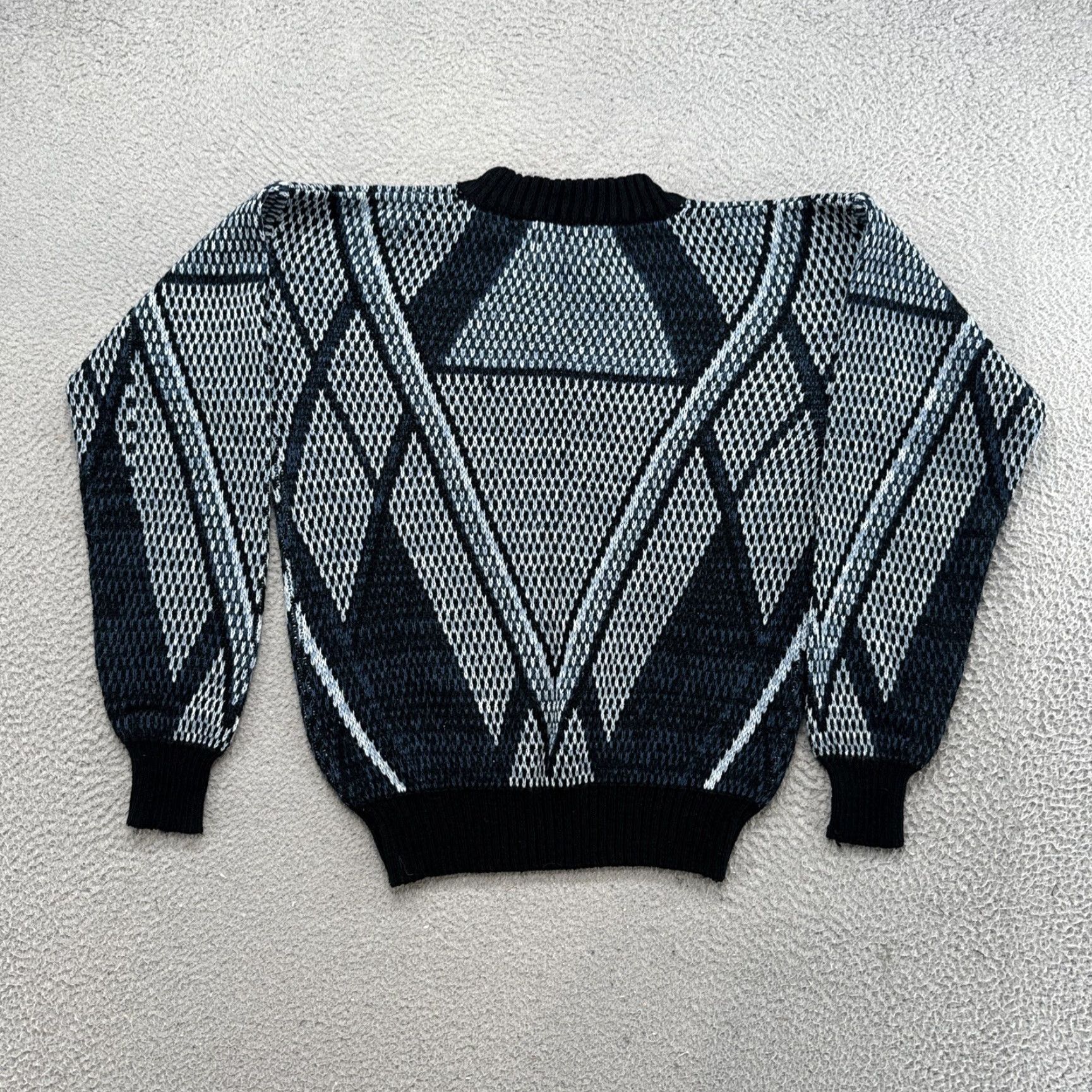 Vintage VINTAGE Sostanza Fashion Police Women’s Acrylic Crewneck Pullover Size M Blue Geometric Knit Sweater Size M / US 6-8 / IT 42-44 - 7 Thumbnail