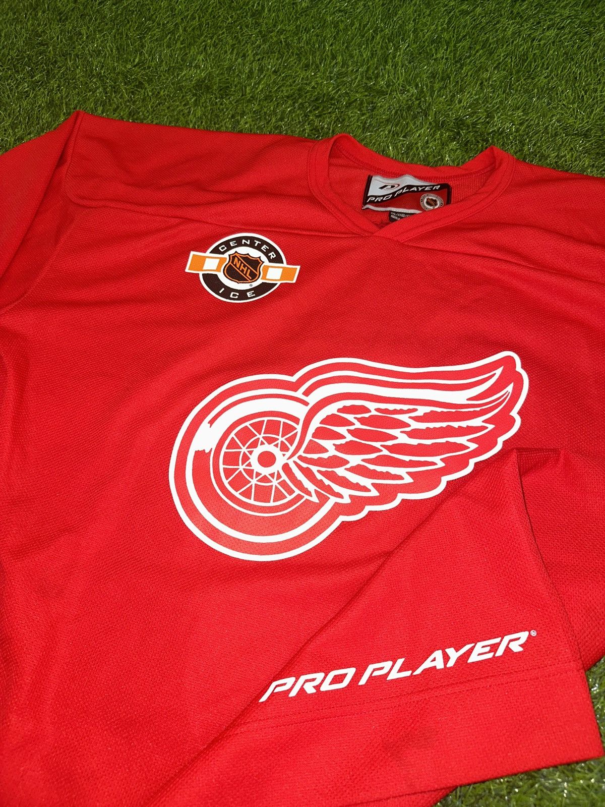 NHL Vintage nhl detroit red wings pro player center ice size XXL Size US XXL / EU 58 / 5 - 2 Thumbnail