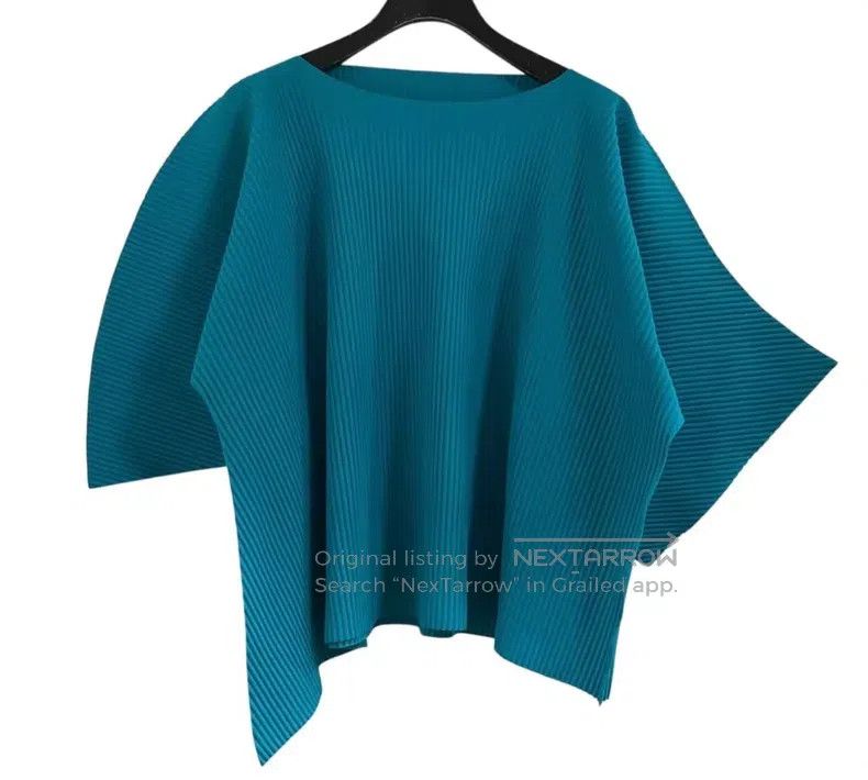 Issey Miyake Issey Miyake SIZE:one size Blue Short Sleeve Top Size XXS / US 00 / IT 34 - 1 Thumbnail