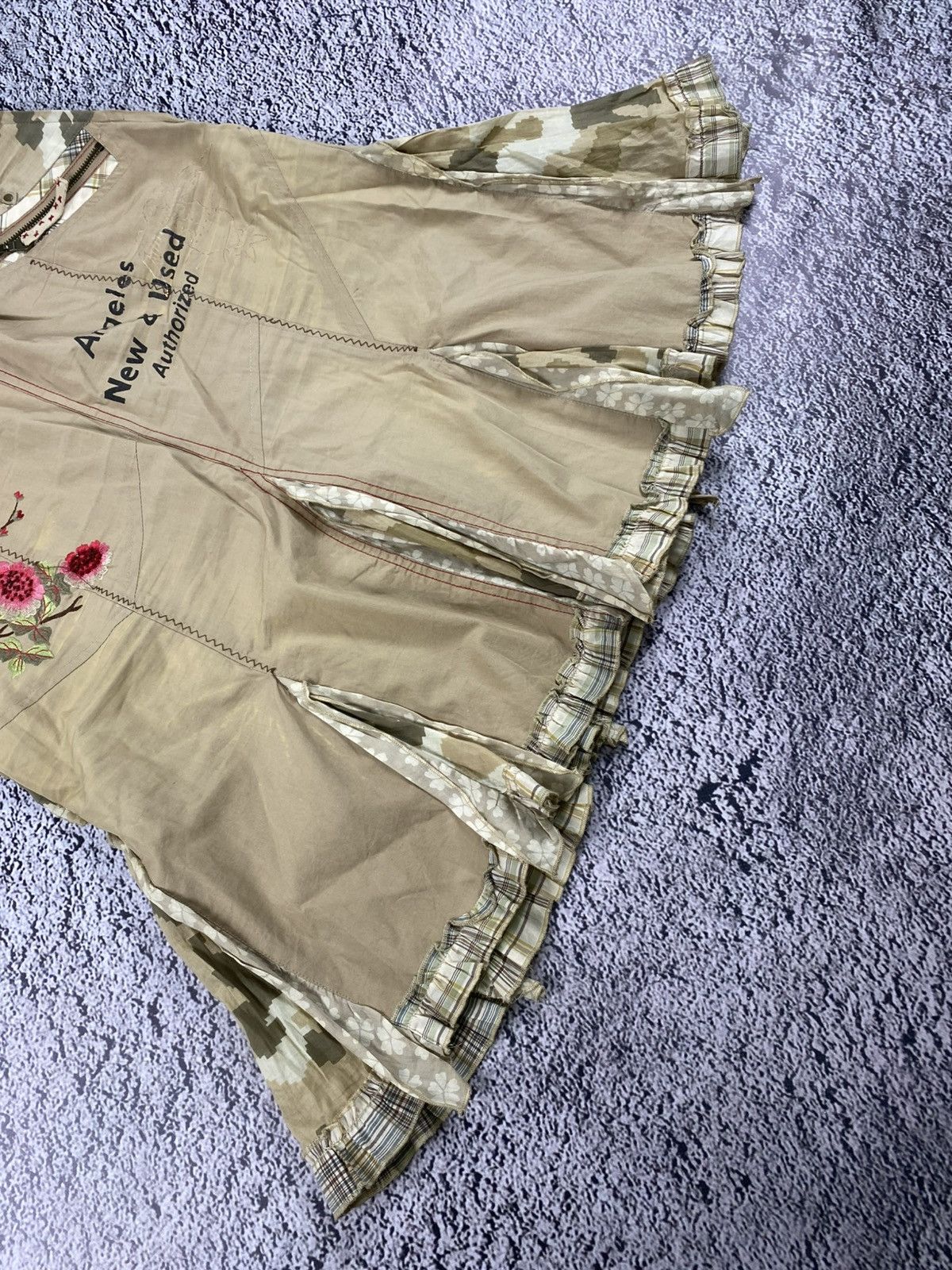 Vintage Vintage Y2K camo pleated midi skirt 00s juicy style Size 30" / US 8 / IT 44 - 3 Thumbnail