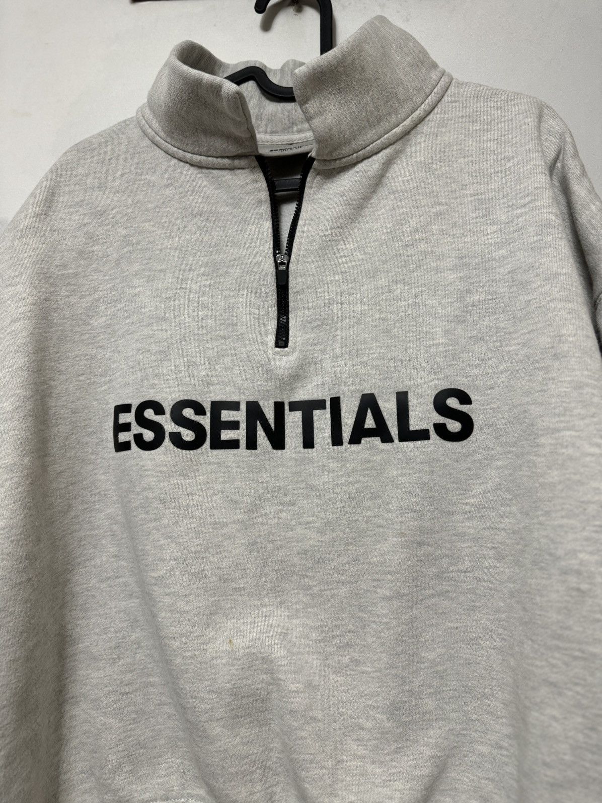 Fear of God 💥Fear of God Essentials Half-Zip Sweater Oatmeal SZ Small Size US S / EU 44-46 / 1 - 2 Thumbnail