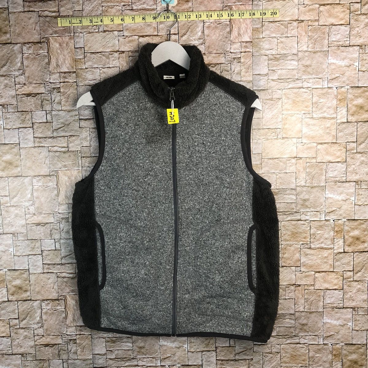 Vintage Uniqlo Grey vintage 2 tone Vest #A207 Size US M / EU 48-50 / 2 - 1 Thumbnail