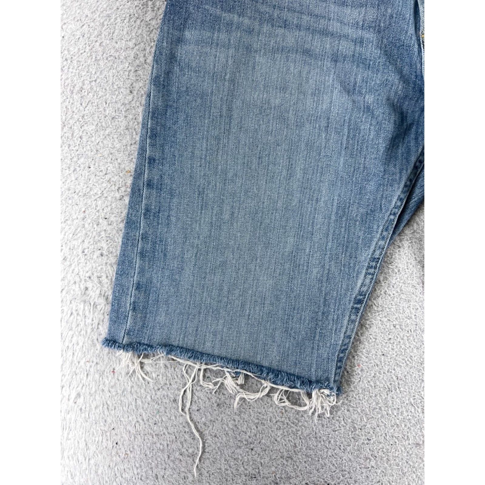 Wrangler Wrangler Shorts Men 31 Blue Denim Cotton Blend Authentics 29x11 Casual 5-Pocket Relaxed Mid Rise 11 In Button Embroidered Studded Jeans Stretch Size US 31 - 3 Thumbnail