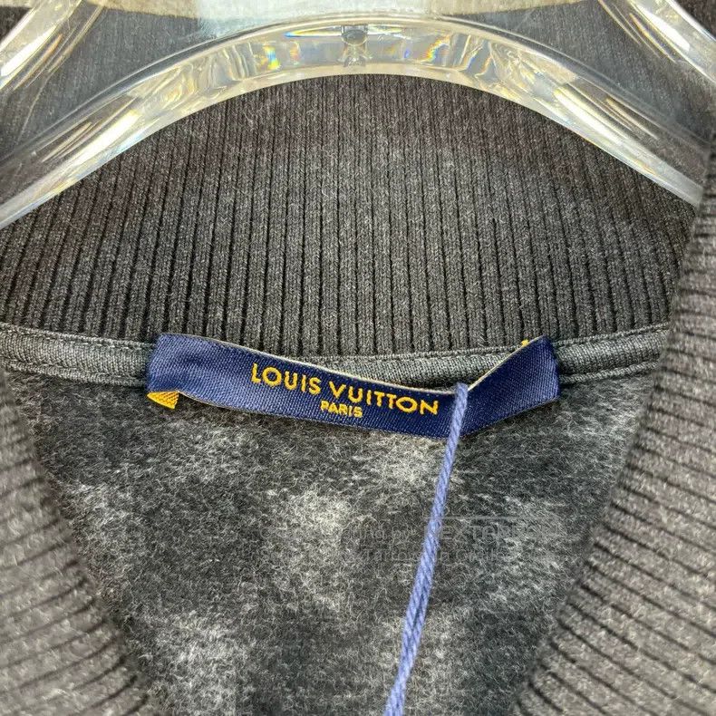 Louis Vuitton Louis Vuitton Pin Checker Knit Jacket Size US S / EU 44-46 / 1 - 4 Thumbnail