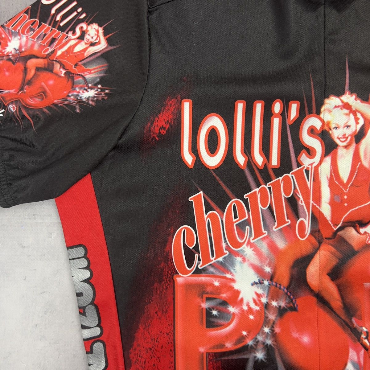 PEARL iZUMi Pearl Izumi Vintage Lolli's Cherry Overptint Cycling Jersey Size US M / EU 48-50 / 2 - 4 Thumbnail