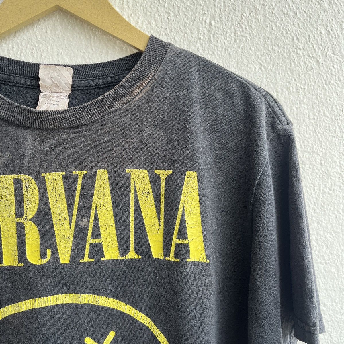 Nirvana VINTAGE Y2K NIRVANA GRUNGE KURT COBAIN SMILE ICON TSHIRT Size US M / EU 48-50 / 2 - 6 Thumbnail