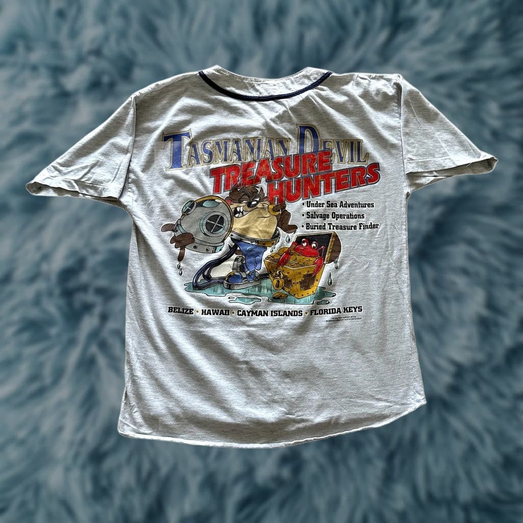 Vintage 90s Vintage Taz Devil Treasure Hunters Baseball Jersey Shirt Large Gray - Unisex Adult Size US L / EU 52-54 / 3 - 1 Thumbnail