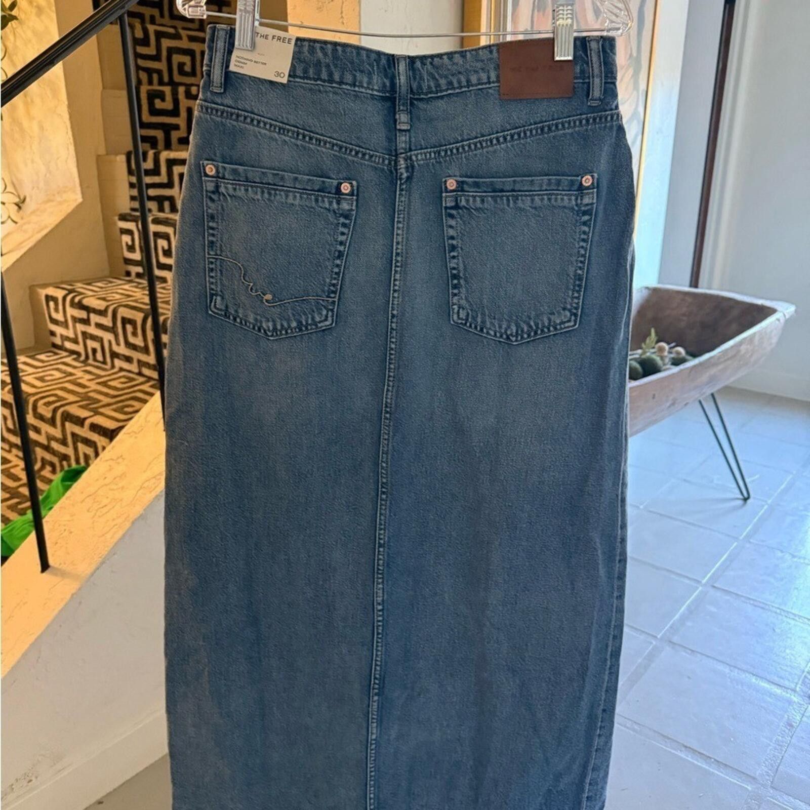 Free People Free People $128 We The Free Maxi Denim Skirt Size 30 NWT Size 30" / US 8 / IT 44 - 6 Thumbnail