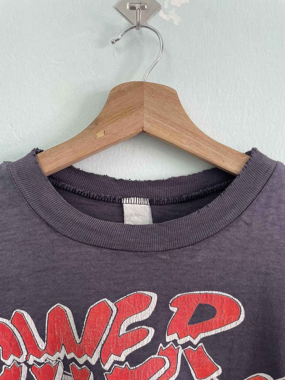NBA × Vintage Vintage 1994 Chicago Bull Team Glasgow Sunfaded Tshirt Size US L / EU 52-54 / 3 - 6 Thumbnail
