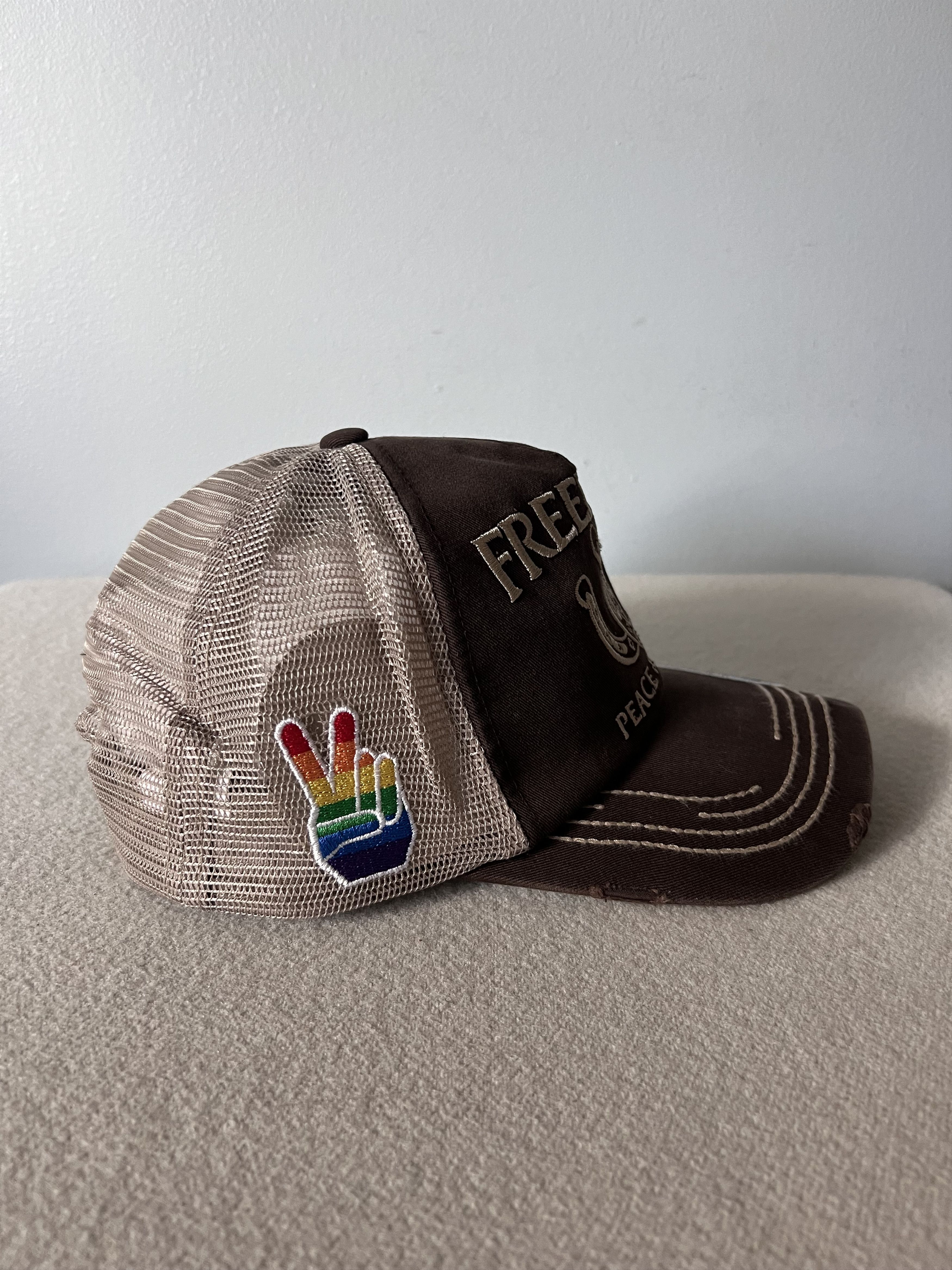 Palace Palace Skateboards Freedom Distressed Trucker Hat in Brown Size ONE SIZE - 3 Thumbnail