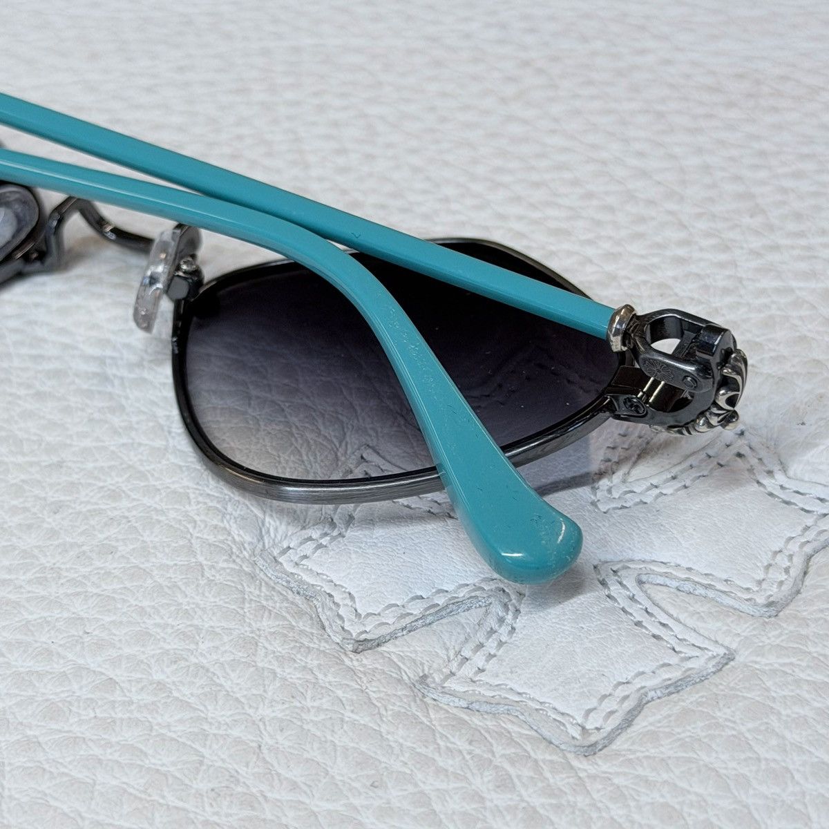 Chrome Hearts Chrome Hearts DIAMOND DOG 1/1 Sunglasses Size ONE SIZE - 4 Thumbnail