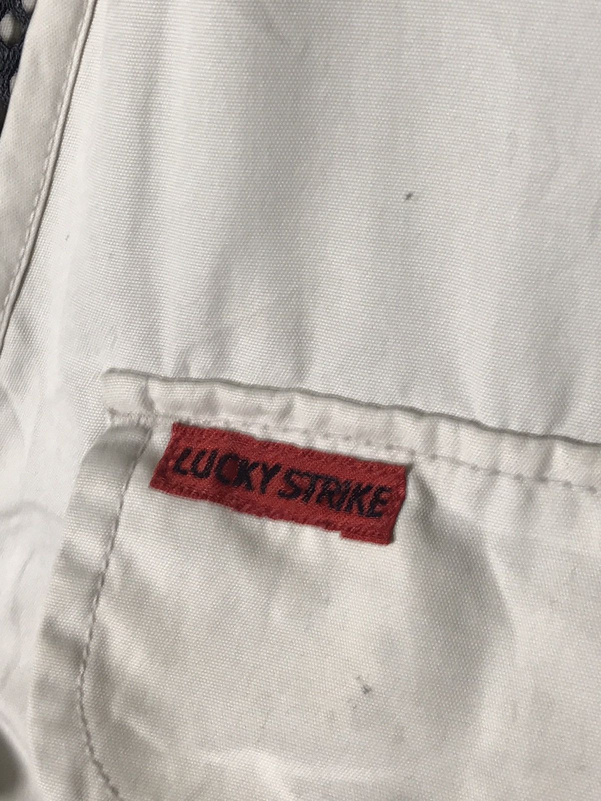 Vintage Vintage lucky strike vest Size US XL / EU 56 / 4 - 3 Thumbnail