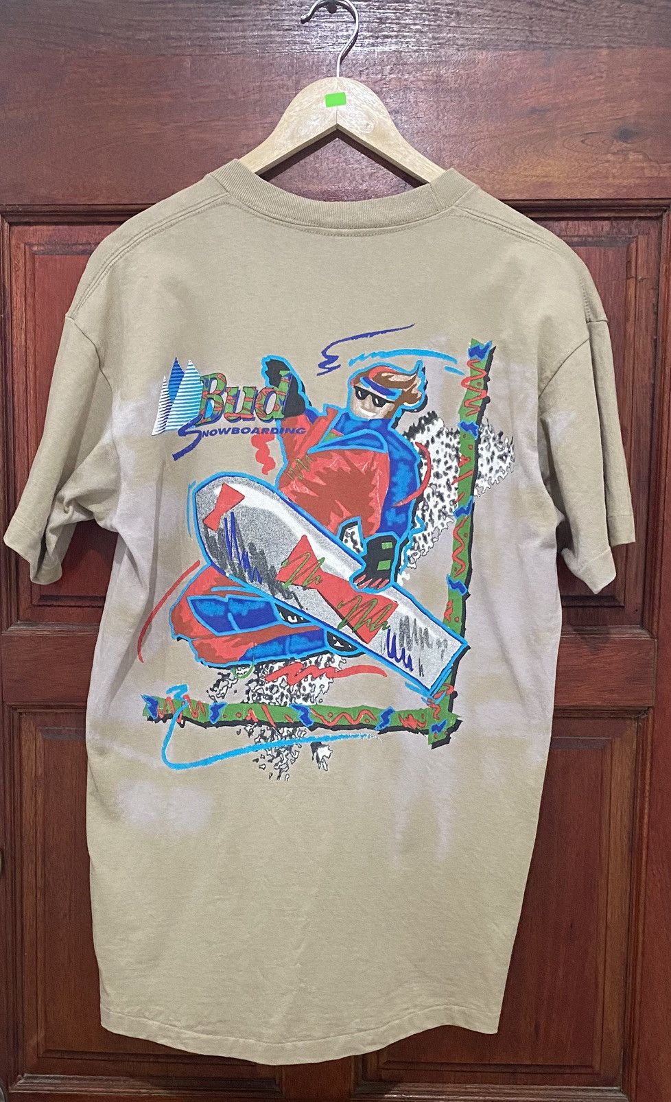 Budweiser Vintage 90s Budweiser Snowboarding Art Design T-shirt Usa Size US L / EU 52-54 / 3 - 1 Thumbnail