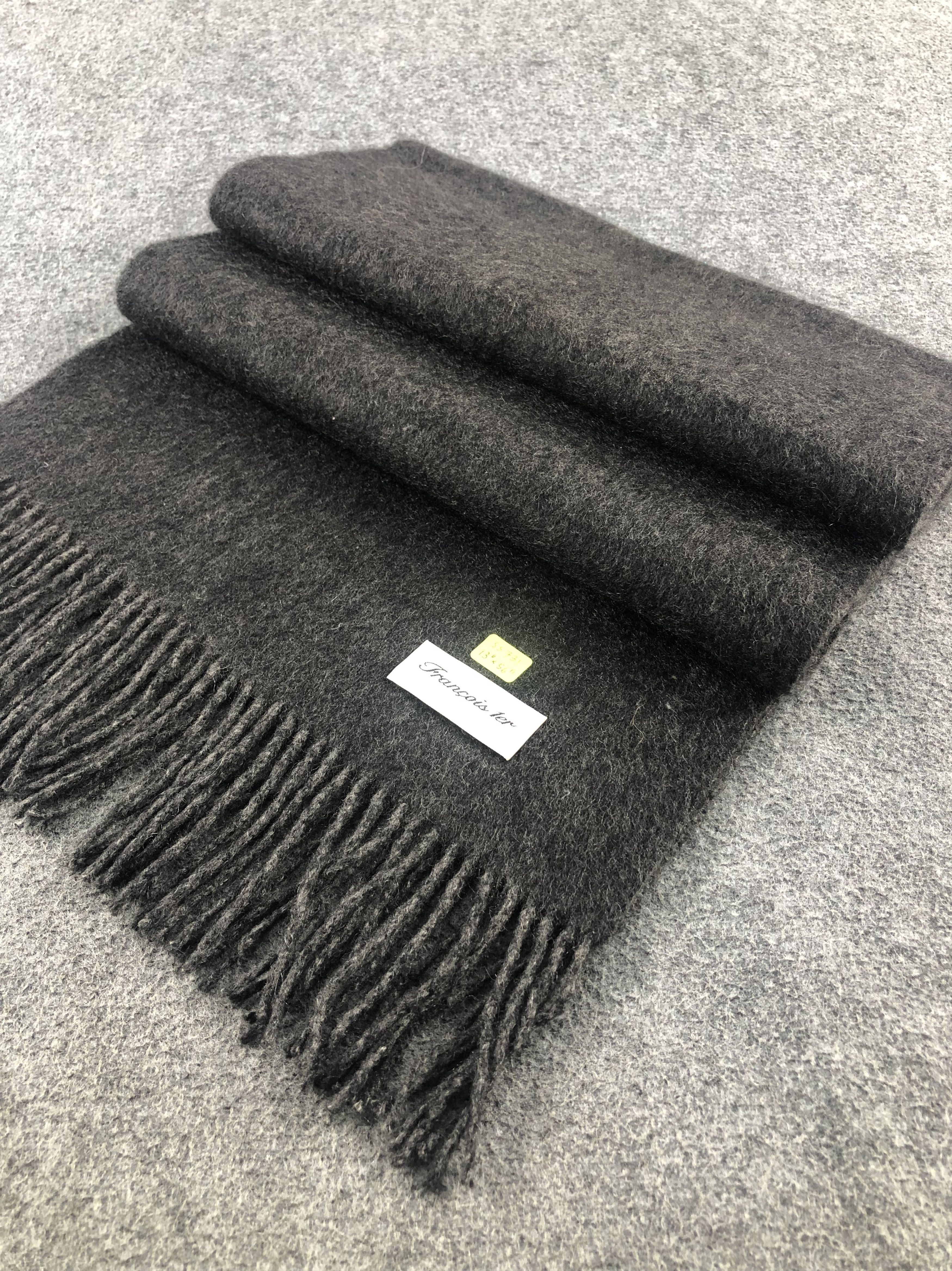 Pierre Balmain Pierre Balmain Scarf / Muffler / Neckwear Size ONE SIZE - 2 Thumbnail