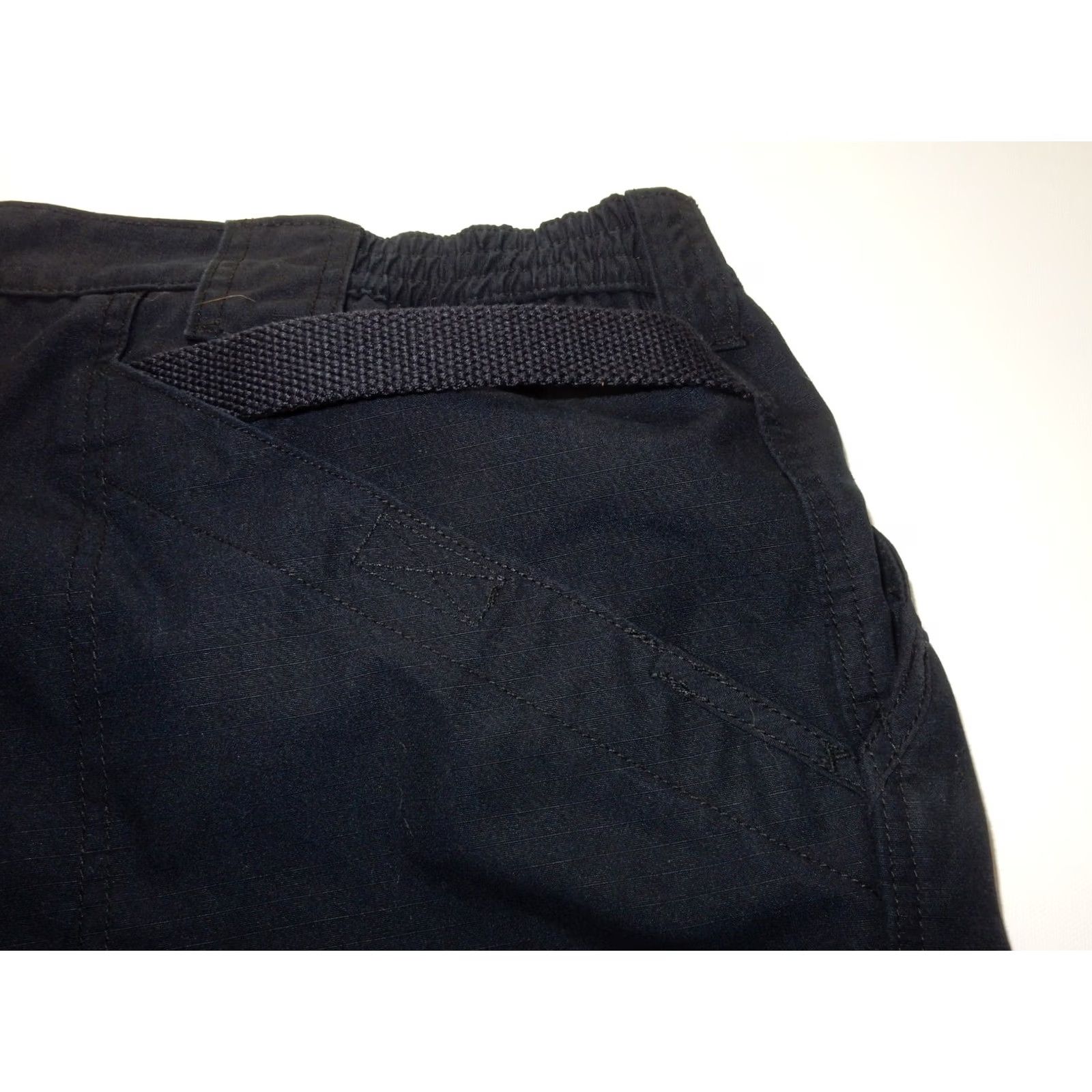 Vintage 5.11 Tactical Cargo Shorts Men 38 Black Size 38 Cargo Men Shorts Adult Regular Waist 37 Inseam 9 Inseam Mint Condition Size US 38 / EU 54 - 4 Thumbnail