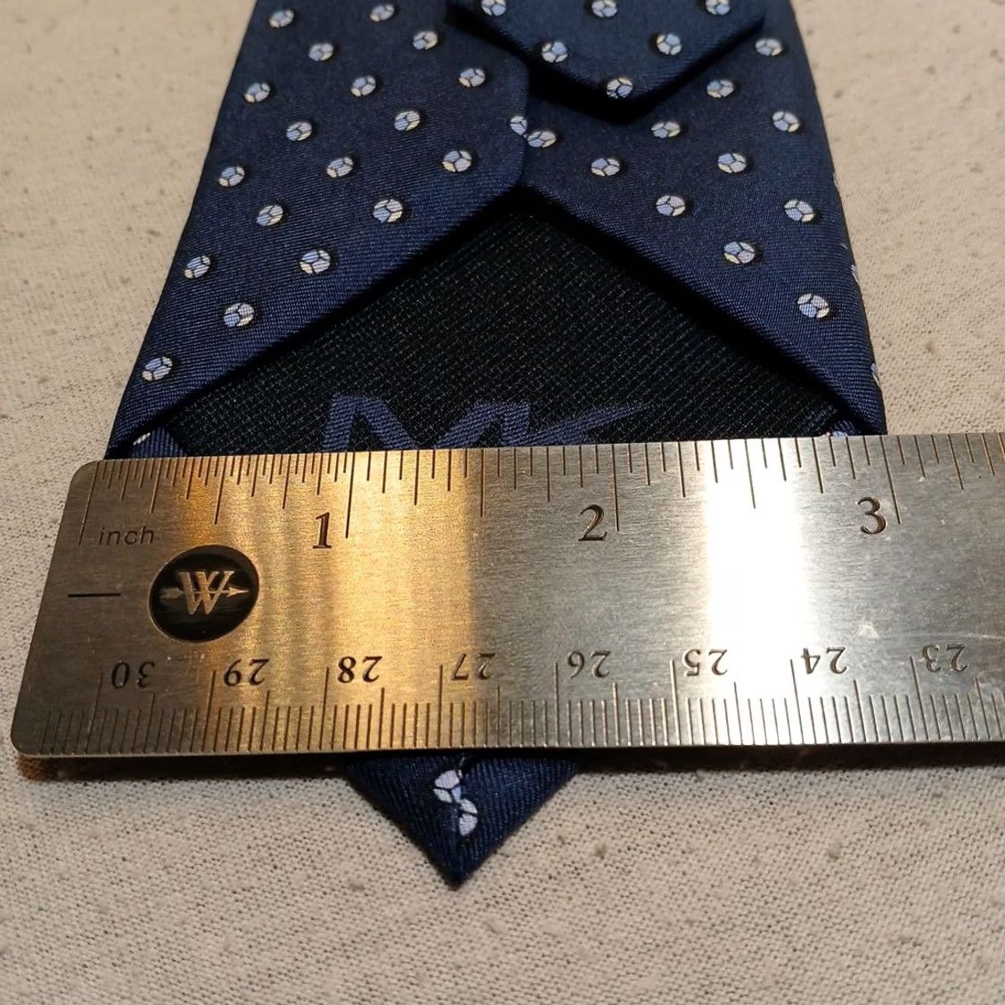 Michael Kors Michael Kors Tie Blue Silk Geometric Pattern 58" x 3" Men Adult Classic Pointed Tie Size ONE SIZE - 5 Thumbnail