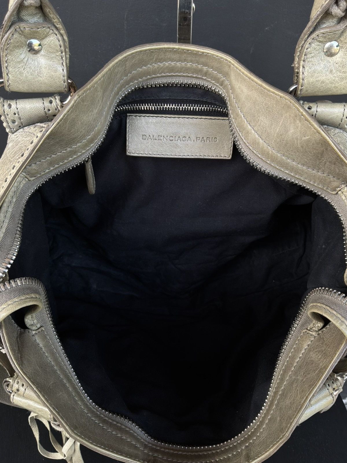 Balenciaga Balenciaga - Classic City - Giant Studs - Beige Lambskin Size ONE SIZE - 21 Thumbnail