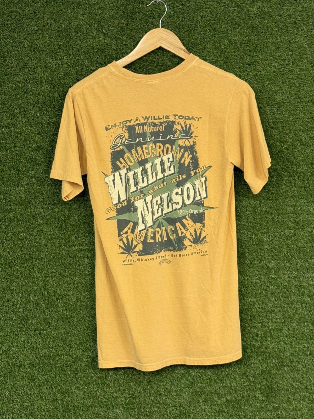 Vintage RARE Willie Nelson 2015 Tour Yellow Album Tee Small Country Size US S / EU 44-46 / 1 - 3 Thumbnail