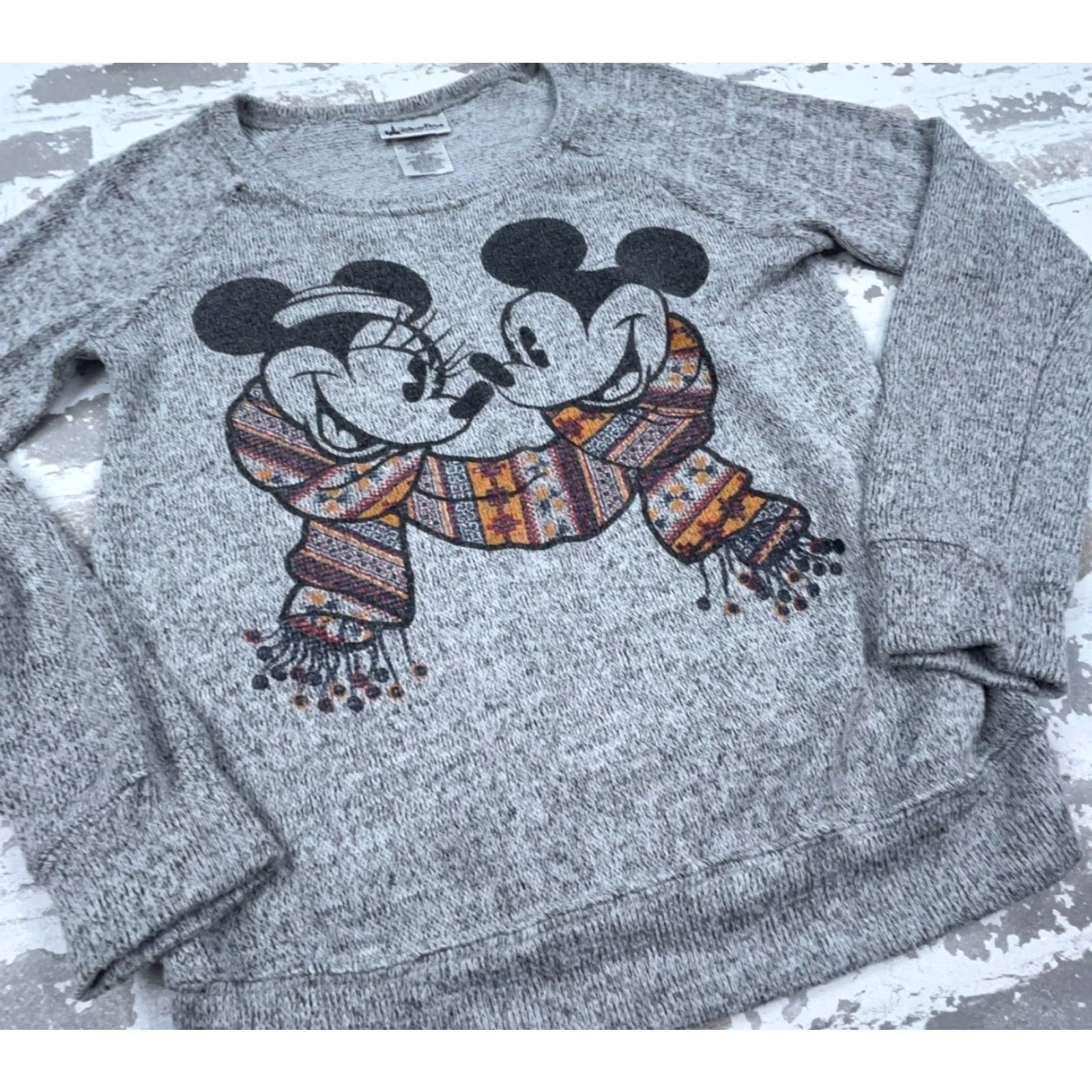 Disney Disney Parks Authentic Sweatshirt Women Medium Gray Mickey Minnie Christmas Cartoon Size M / US 6-8 / IT 42-44 - 5 Thumbnail