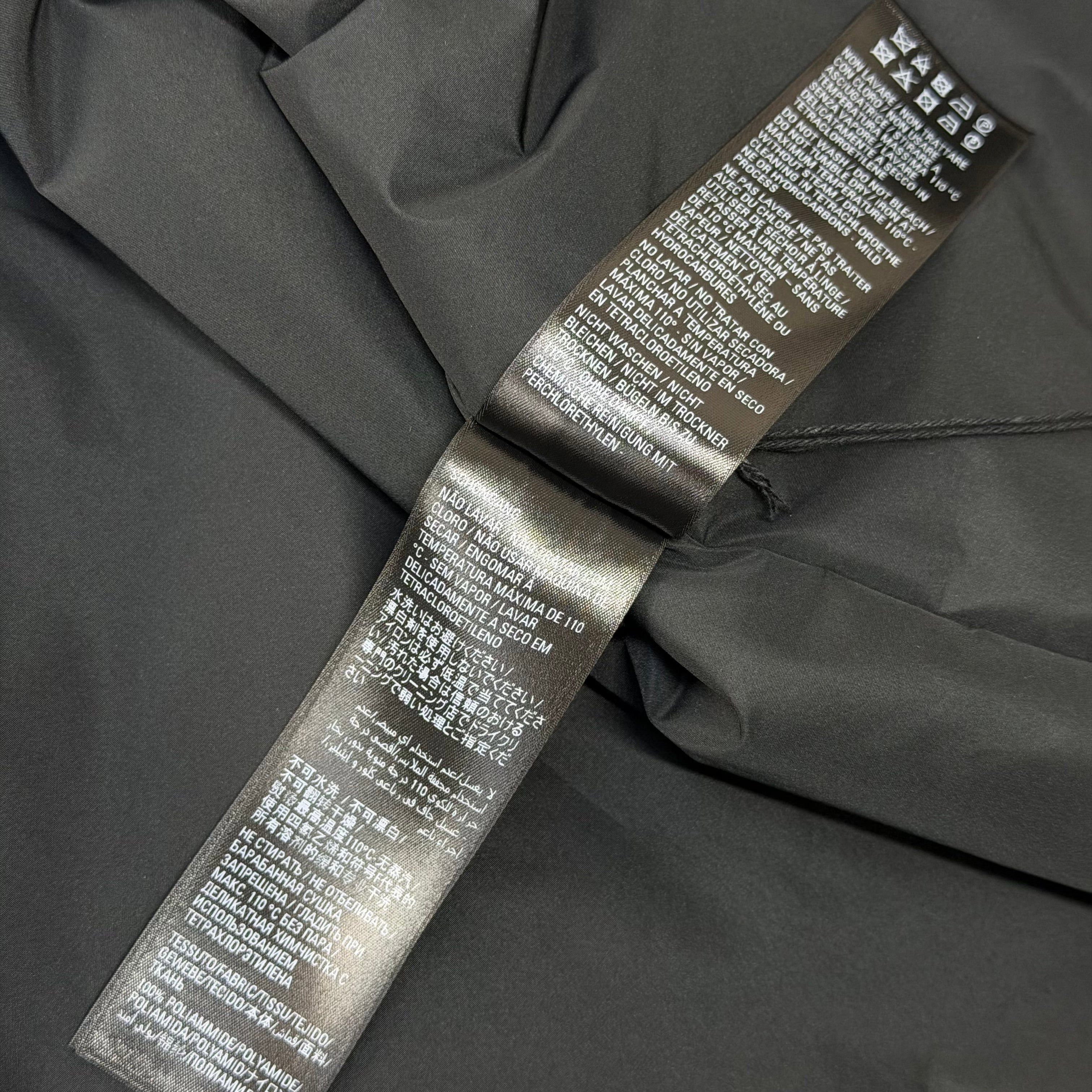 Balenciaga Balenciaga Light Nylon Windbreaker 42 (L) Size US L / EU 52-54 / 3 - 8 Thumbnail