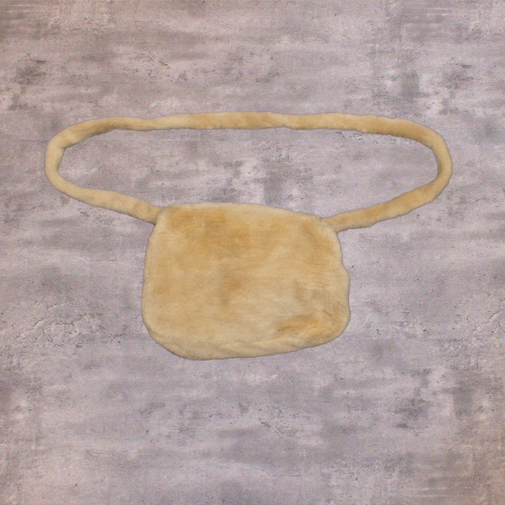 Japanese Brand Vintage Y2K 2000's Teddy Bear Faux Fur Fleece Shoulder Bag Size ONE SIZE - 2 Thumbnail