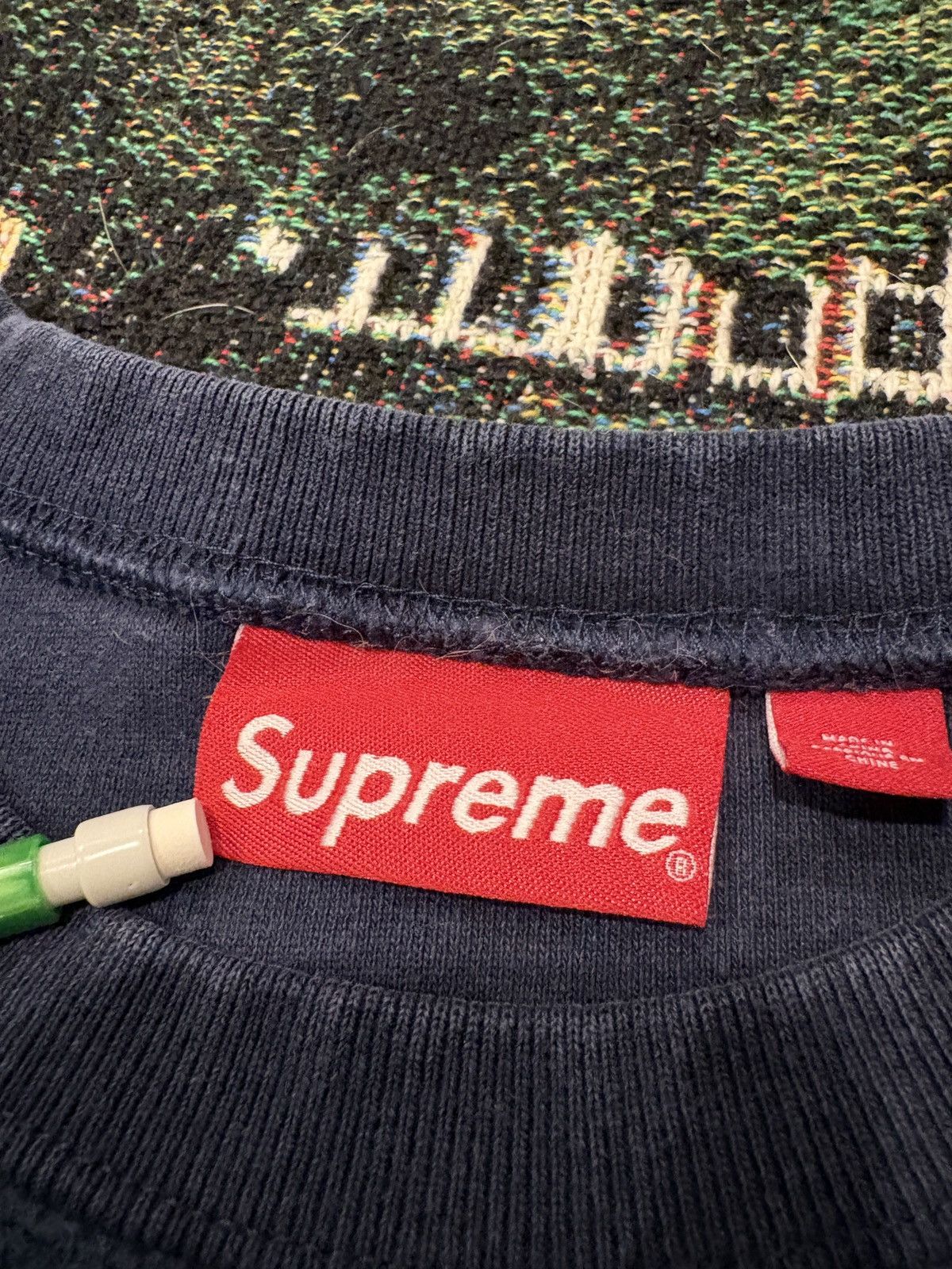 Supreme Supreme Inside Out Crewneck Navy Used Size M Size US M / EU 48-50 / 2 - 2 Thumbnail