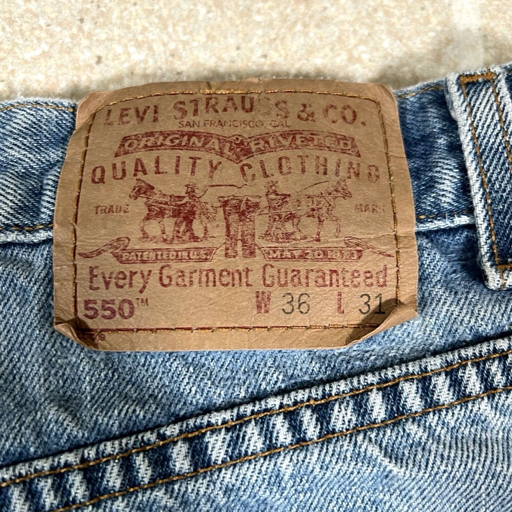 Levi's VINTAGE Levi’s 550 Jeans Men’s 32x30 Blue Denim Relaxed Straight 550 Model Denim Made in Mexico T Mens Size US 32 / EU 48 - 3 Thumbnail