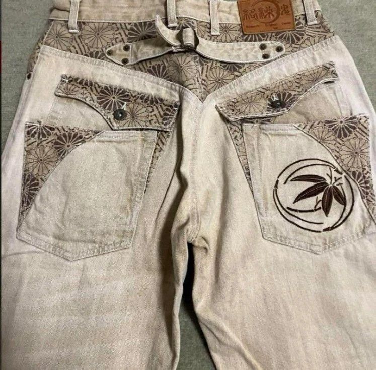 Karakuri Tamashii Karakuri Tamashii Embroidered Beige Denim Jeans Japanese Big Size US 38 / EU 54 - 4 Thumbnail