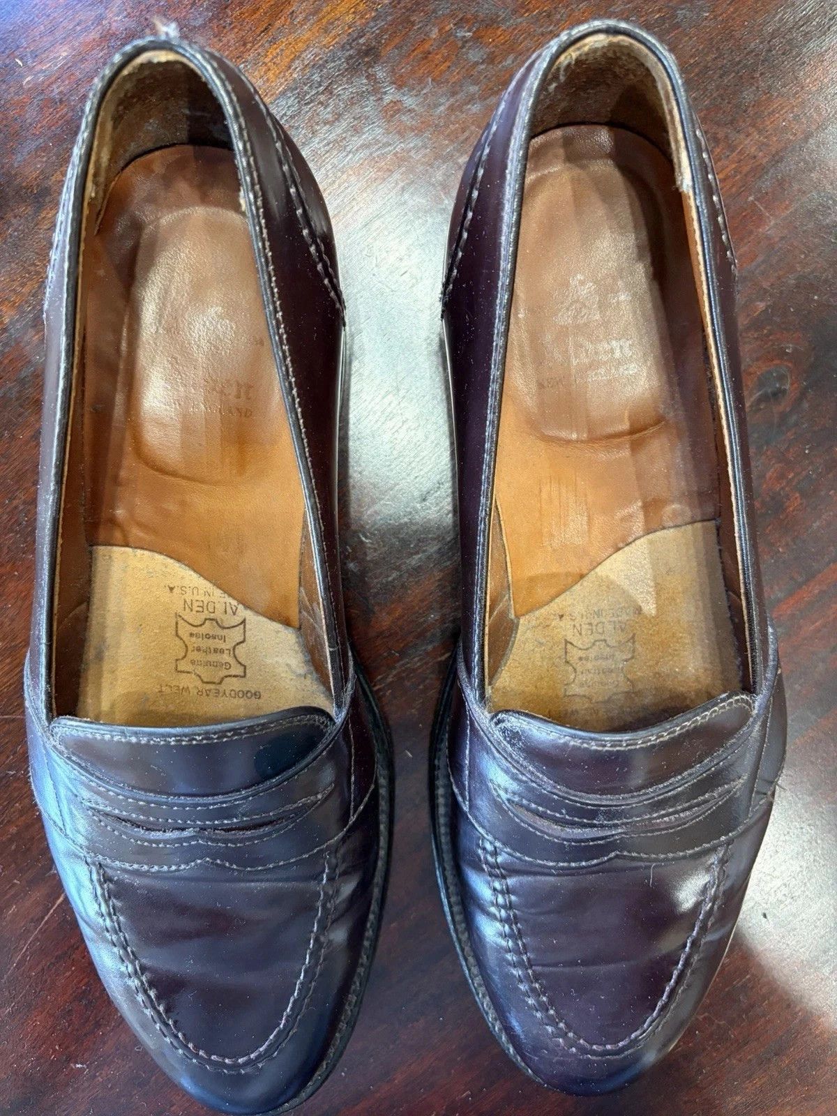 Alden Alden 684 Burgundy Cordovan Loafer Dress Shoes Men's 9.5 B/D Size US 9.5 / EU 42-43 - 4 Thumbnail