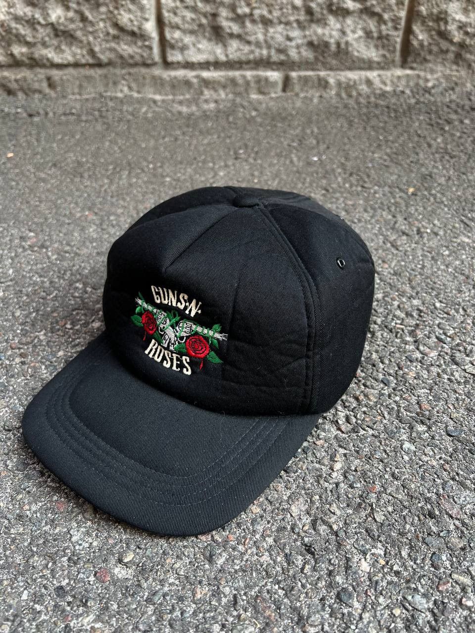 Band Tees × Streetwear × Vintage Vintage Rare Guns N’ Roses Tracker Cap ...