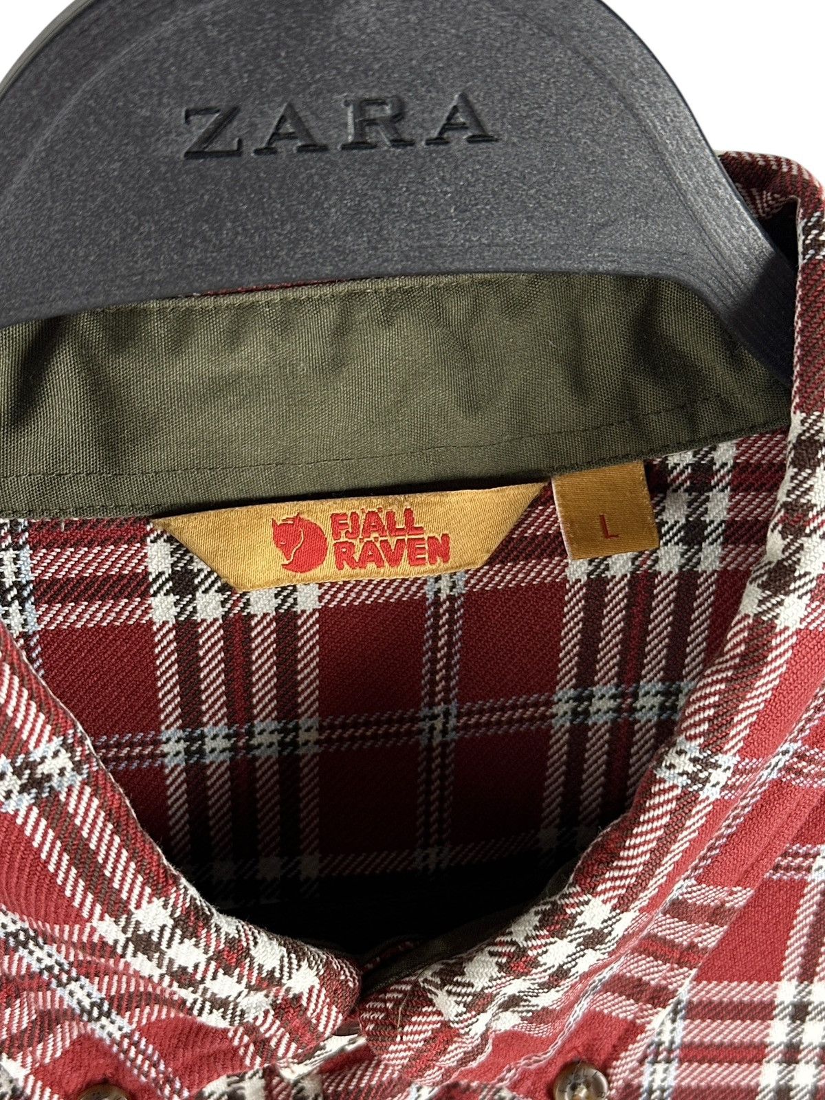 Fjallraven Vintage Fjallraven 88069 Flannel Duck Shirt L/S Button Down Size US L / EU 52-54 / 3 - 4 Thumbnail