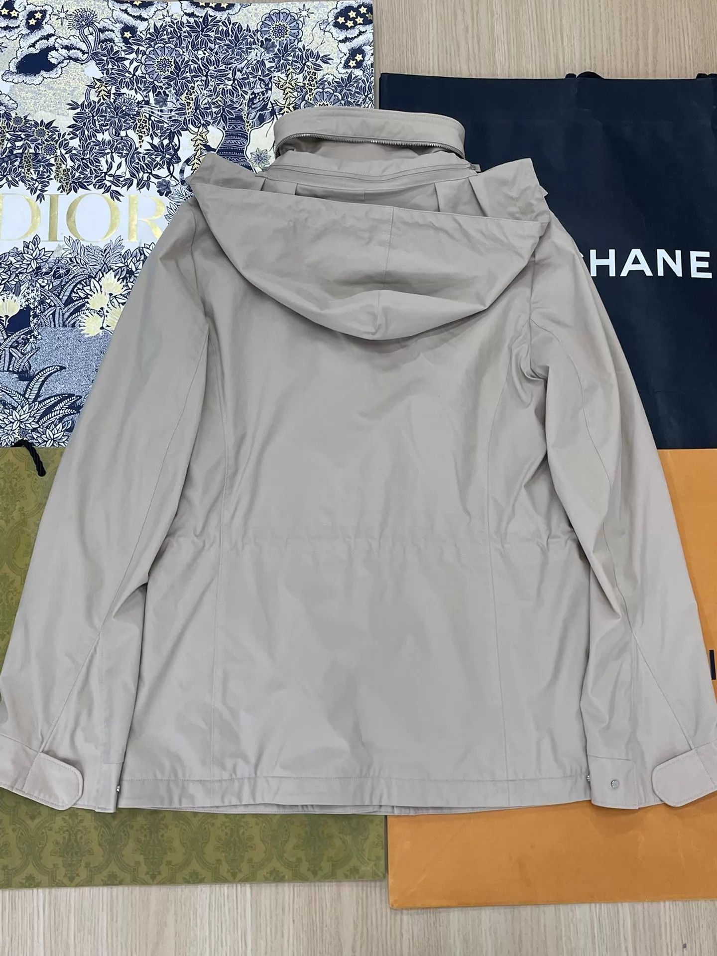 Loro Piana Loro Piana Traveller Hooded Stand Collar Beige 40 Jacket Size S / US 4 / IT 40 - 2 Thumbnail