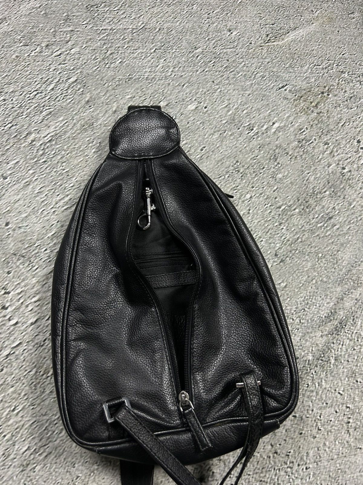Leather Leather Sling Bag vintage black Size ONE SIZE - 5 Thumbnail
