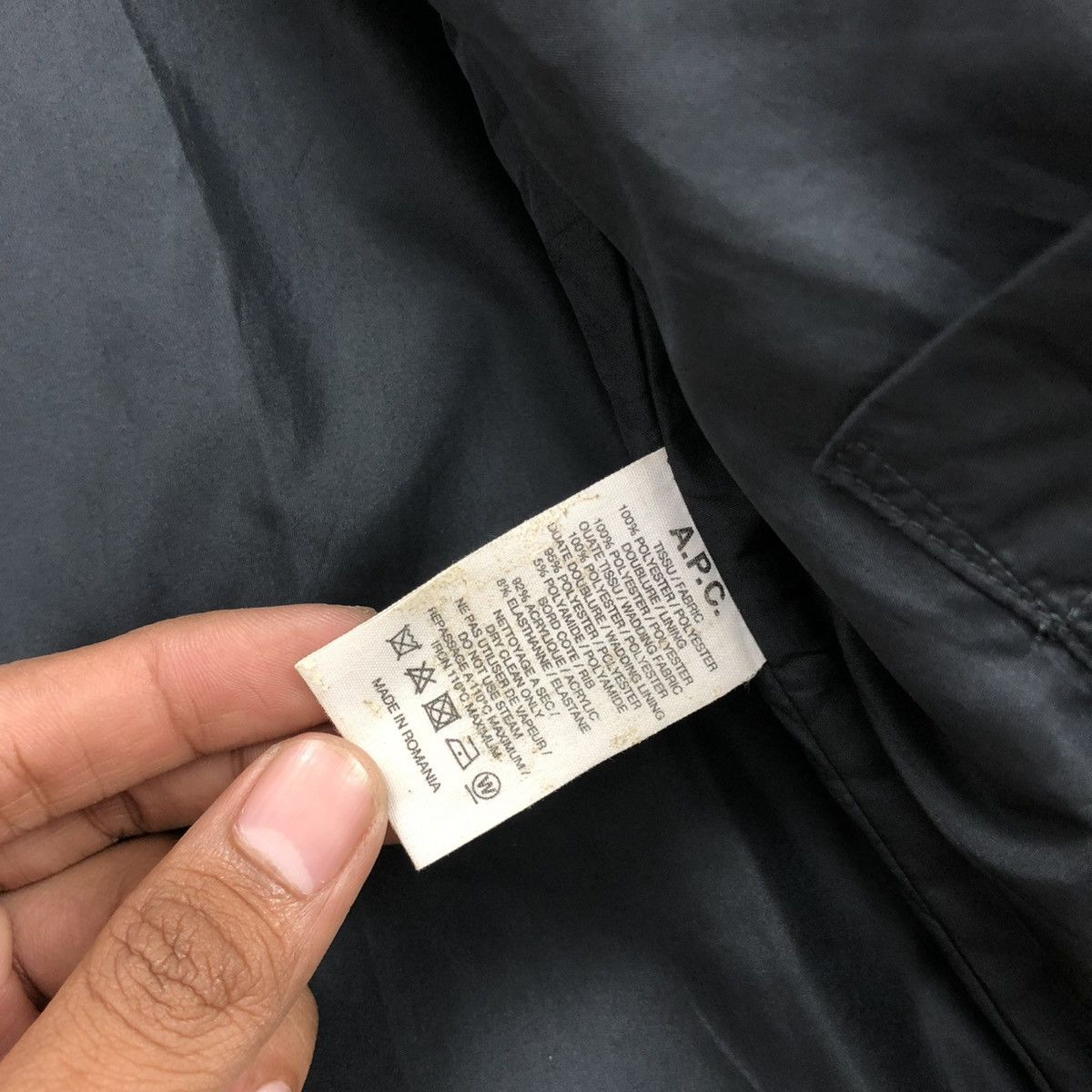 A.P.C. 2000s A.P.C. Ned Quilted Black Bomber Jacket Size US M / EU 48-50 / 2 - 9 Thumbnail