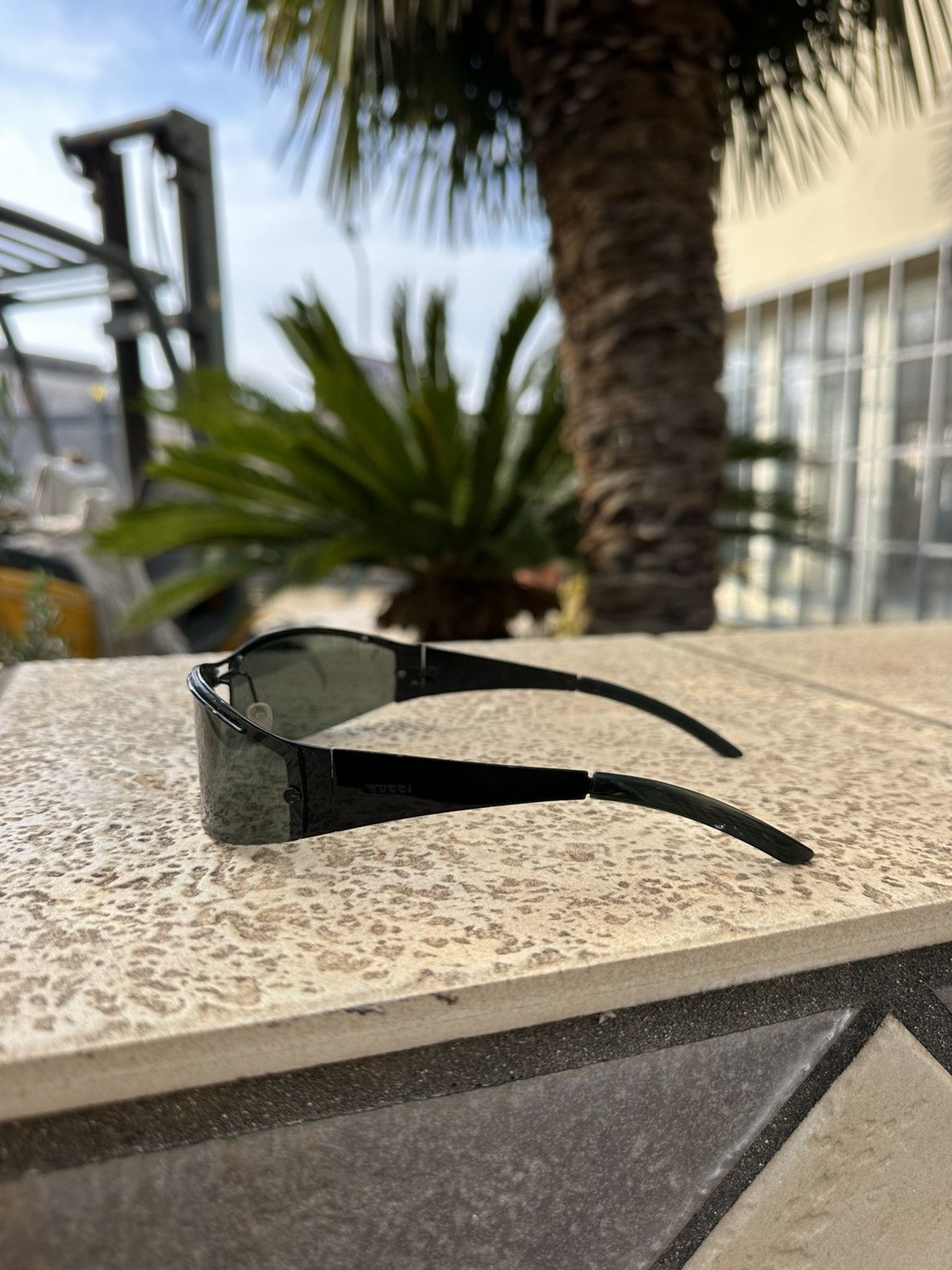 Gucci Gucci Sunglasses GG 1727/s Size ONE SIZE - 3 Thumbnail