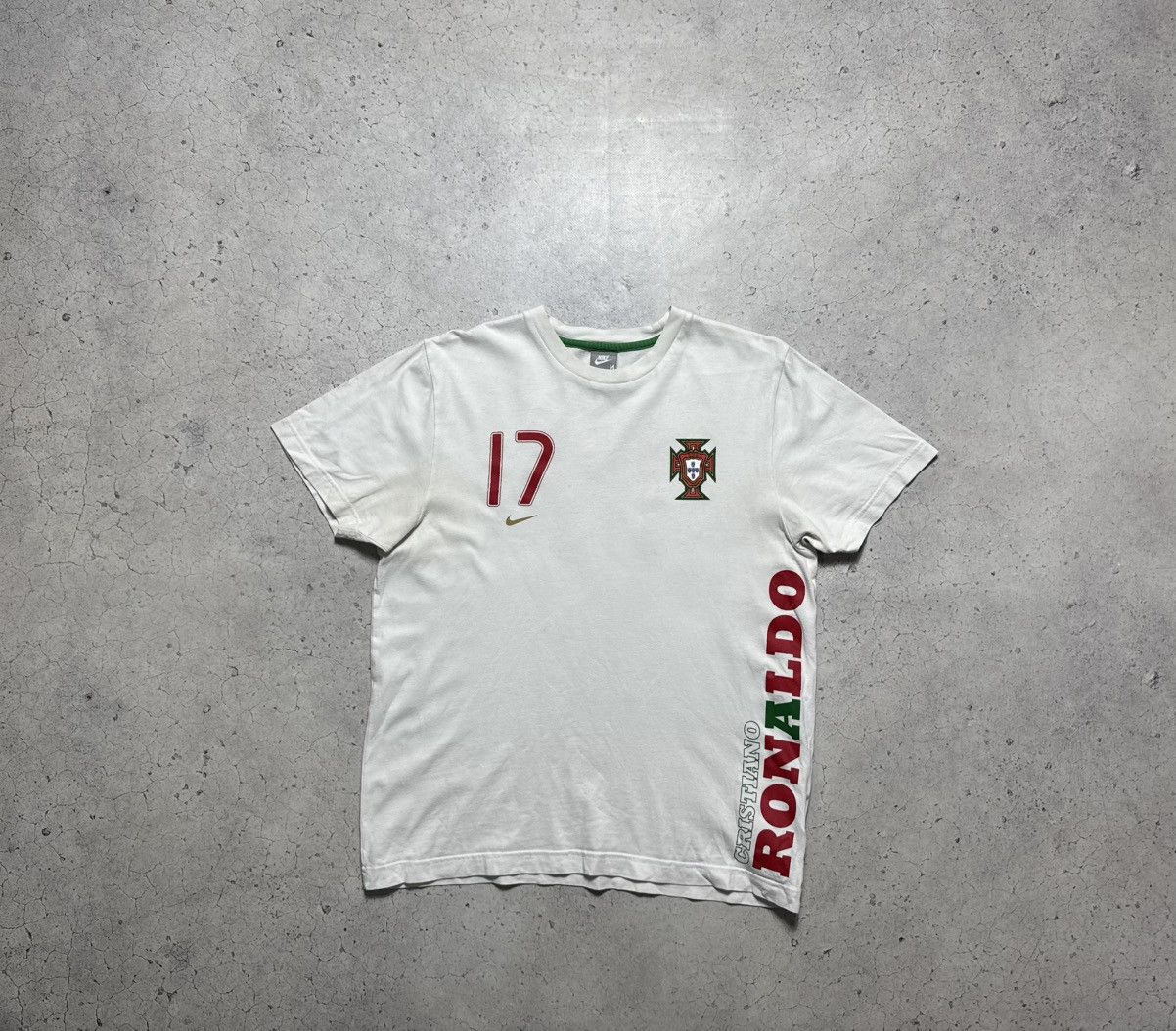 Nike Nike Portugal Team #17 Ronaldo Vintage Football Shirt Size US M / EU 48-50 / 2 - 1 Thumbnail